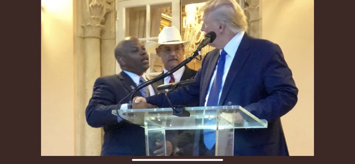 I hear <a href="/JaromeBellVA2/">Jarome Bell</a> wants to be known as “The Black Trump”.  

Retweet and let’s make sure everyone knows who he really is.  

He will never represent Hampton Roads!
