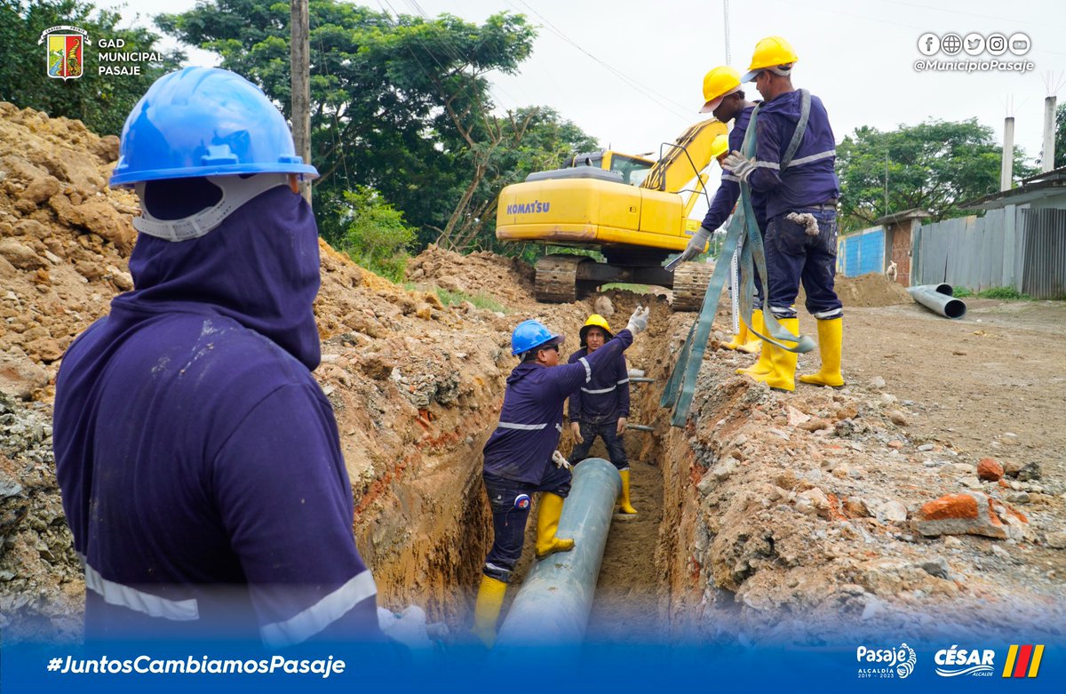 municipiopasaje's tweet photo. Ejecutamos obra de agua potable para Pasaje. Alcalde @cesarencaladae realiza instalación de tubería PVC de 400 mm en nuevo anillo periférico para entregar agua a todos los barrios

#agua #obras #desarrollo #salud #CesarEncalada #parati #Pasaje #ElOro #ProvinciaDeElOro #storytime https://t.co/EnWbM7jDJu