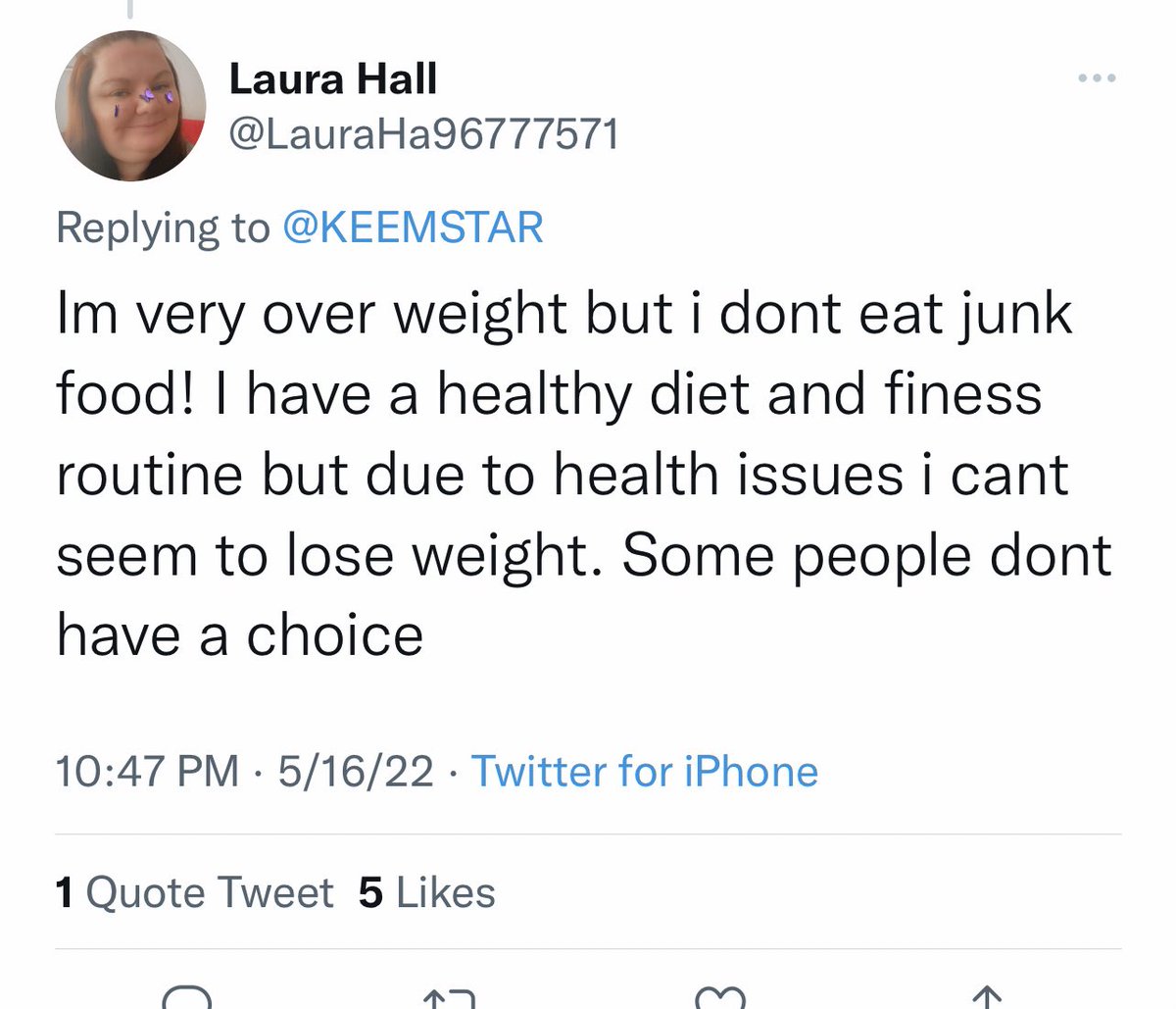 KEEMSTAR's tweet photo. She had a Amazon wishlist in her bio asking for strangers to buy her candy. After that was found she blocked me. https://t.co/wve1l1acN8