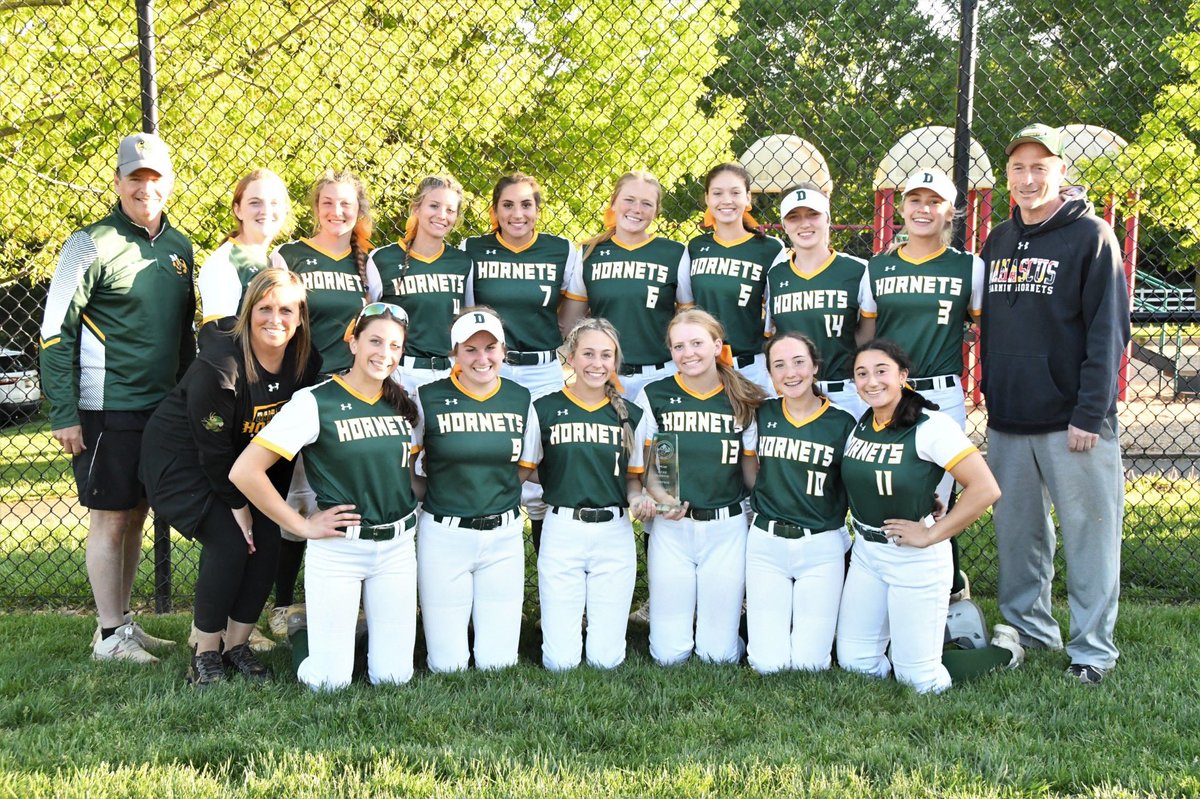 Regional semifinals tomorrow for this group! Come out &amp; support as they take on Magruder at home at 4:00! 💚💛🐝