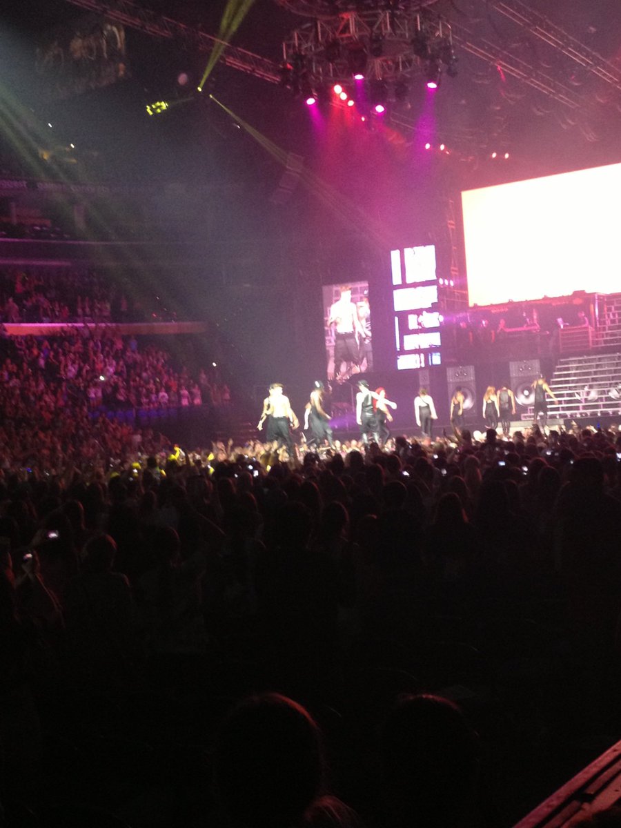 sydjson's tweet photo. my world ➡️ believe ➡️ purpose ➡️ justice 💜
my love for you will never fade @justinbieber. you are the absolute best🥹💜 
#belieber https://t.co/bqsG2MOlCB