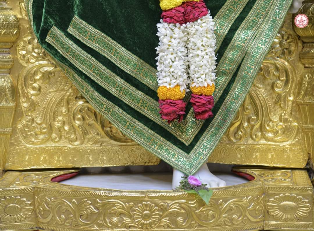 DATTASAITEMPLE's tweet photo. షిర్డీ కాకడ హారతి దర్శన్
(17.05.22)మంగళవారం....
Shirdi kakad Harathi Darshan(17.05.22) Tuesday
#saibabaofshirdi
#shirdi #shirdisaibaba #shirdisai #shirdidarshan #shirdisaibabatemple #shirdibaba #saibabamessage @DATTASAITEMPLE #twitter #sconcepts @SSSTShirdi https://t.co/MCE5ci4ofJ