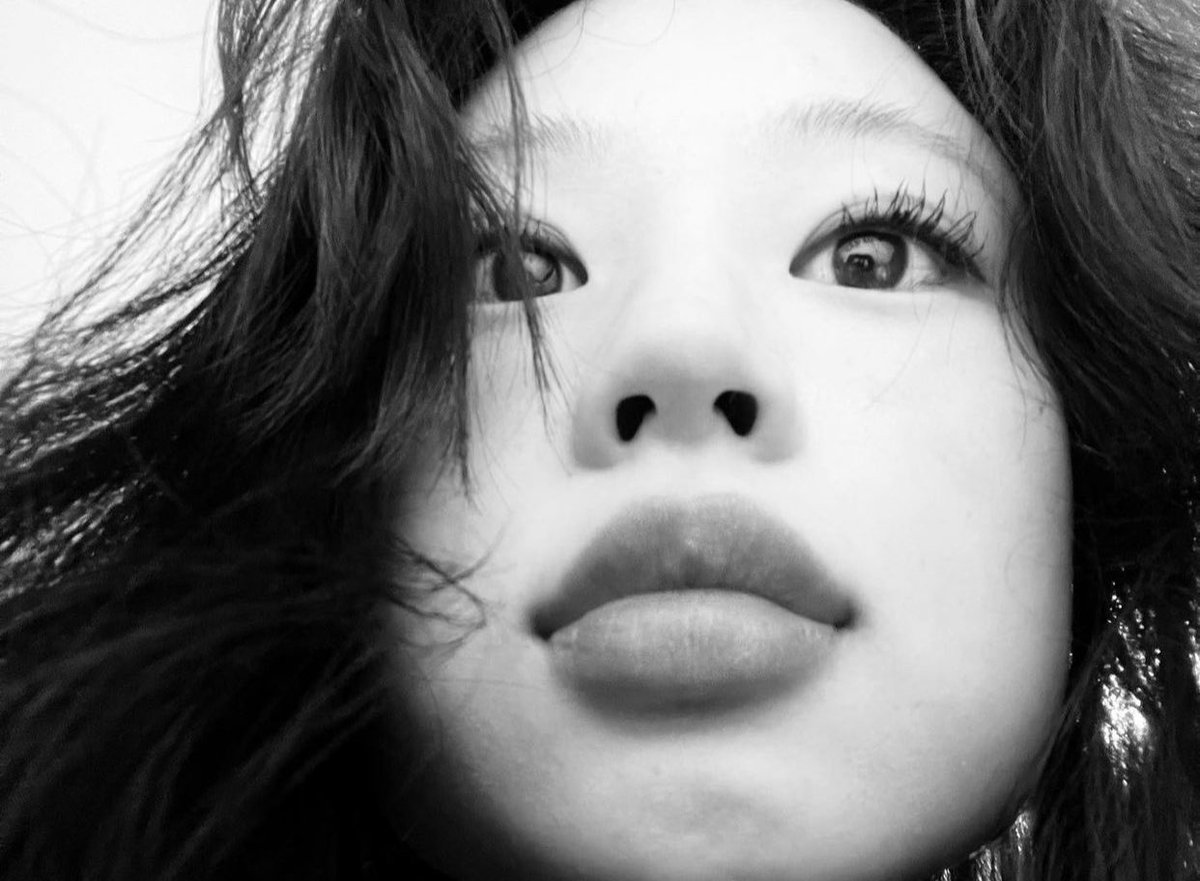 cloudy_dais's tweet photo. I’m so tired of caring about people when I don’t get the same treatments back. such a shame that I was born this way

#npp https://t.co/1ocniLD39h
