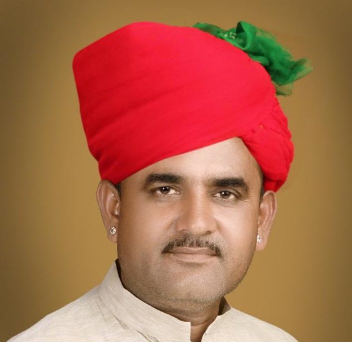 chandan_rawna's tweet photo. राजस्थान की विधानसभा के टॉप मोस्ट विधायकों में से एक,संघर्ष की प्रतिमूर्ति,विकास के लिए प्रतिबद्ध,जनता की बुलन्द आवाज माननीय #विधायक #जब्बरसिंह जी सांखला साहब को जन्मदिवस की हार्दिक शुभकामनाएं
@JabbarMla
 
@Rajendra4BJP
 
@baheriasc
 
@BJP4Rajasthan
 
@BjpBhilwara https://t.co/rDjcylK13q
