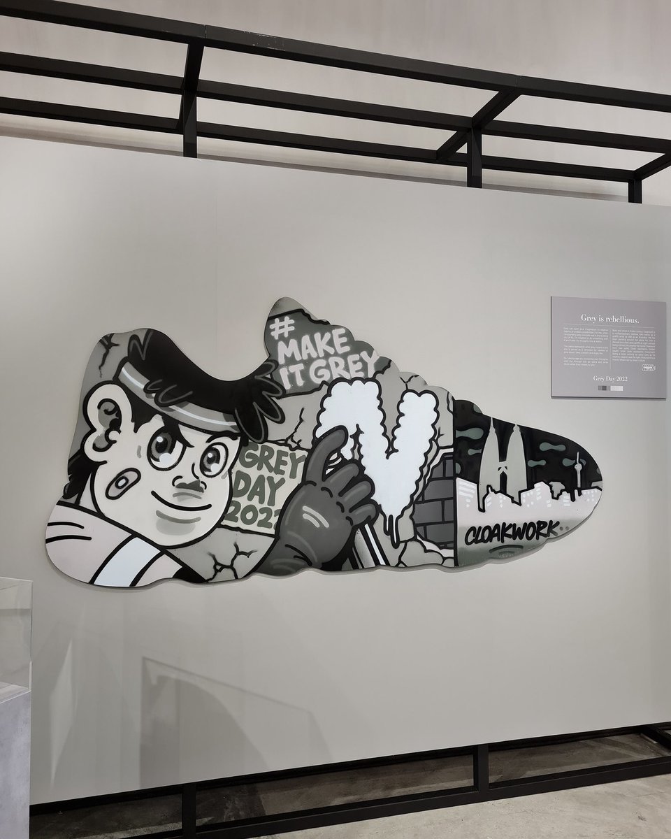 cloak_work's tweet photo. Cloakwork x @newbalance "Make it Grey 2022" ! https://t.co/Ny4vQCHkj7