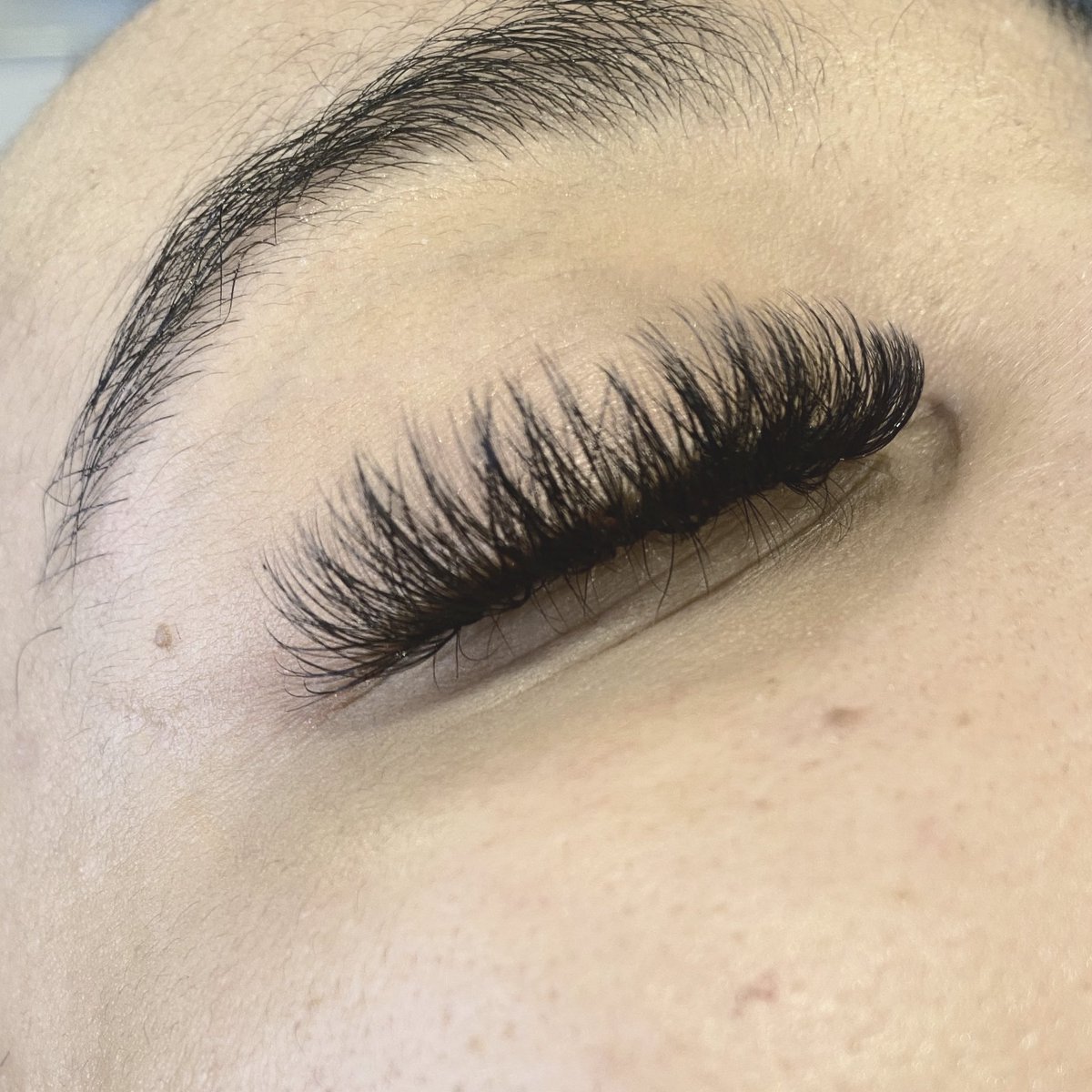 mgstyleszz's tweet photo. 🦋HYBRID SET🦋

#lashes #lash #lashing #classic #classiclashes #volume #volumelashes #naturallashes #lashextensions #hybrid #hybridlashes #extensions #lashtech #mgstyleszzlash #mgstyleszz  #beauty #licensed #cosmetology #greenlake #seattle #lashtech #certified #fluffy #soft https://t.co/RlRoEXT7ub