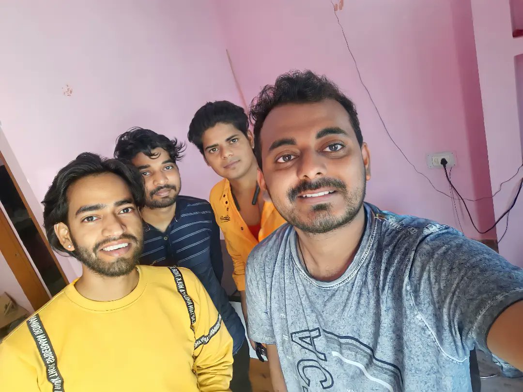 OsmAnand07's tweet photo. New Song Recording completed..🔥
Coming Very Soon...💥🕺
@OsmAnandOfficial...🤩💜
#musicaryasharma #anand_raj_verma @singer_neha_raj

Thanks for ur all love &amp; support...🥰😇🙏
 keep Blessings...💐🧡💚❤️
@osm_anand_official https://t.co/9EJyD6T7xi