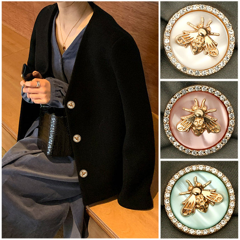 AKAT_HOME's tweet photo. #fabulous #Retro #vintage #Bee #sewing #button  #Sewingbee

 https://t.co/yEyhedfNvp https://t.co/aqbfexNWMi