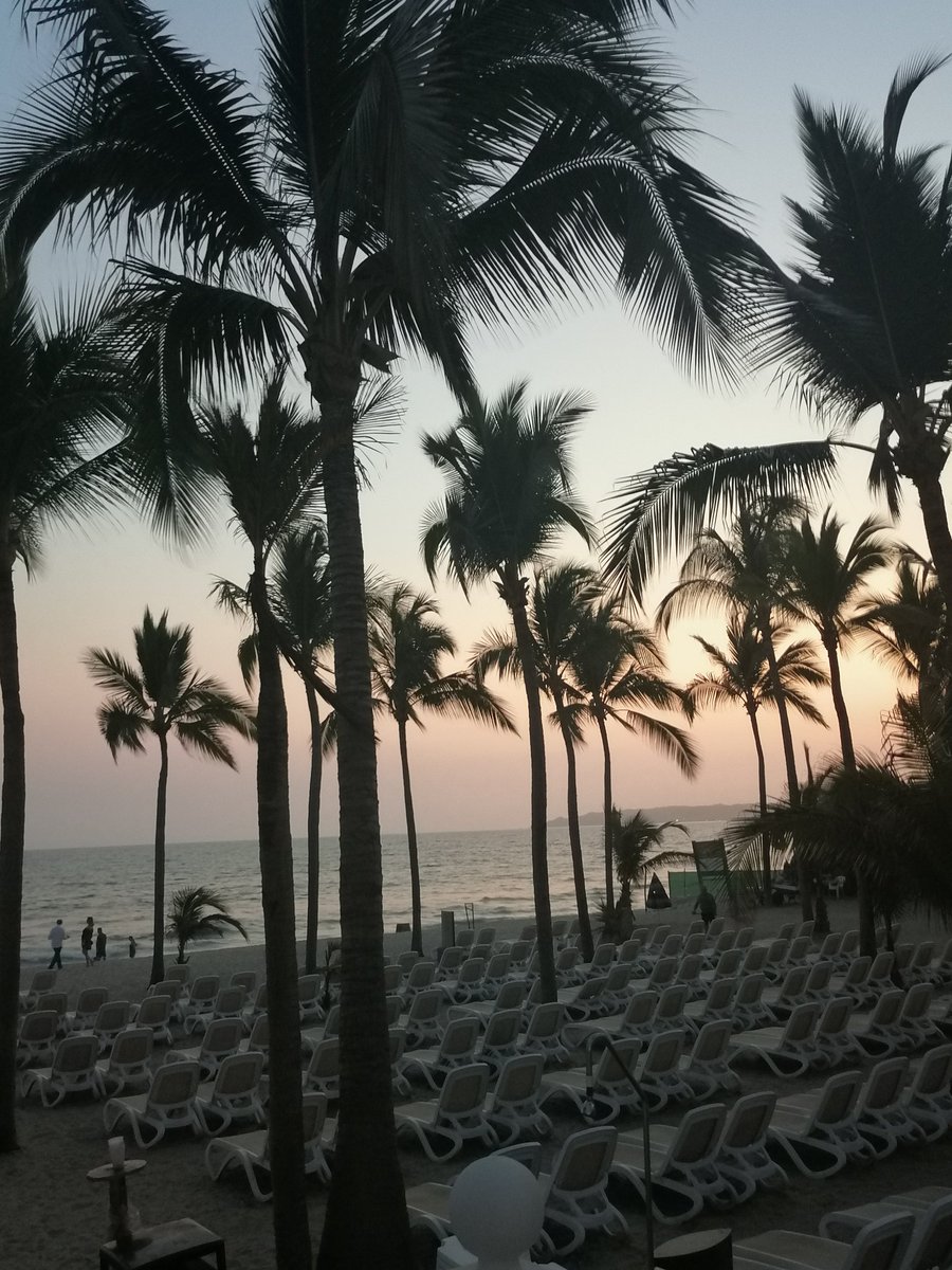Marcelahabibi's tweet photo. Puestas de Sol ☀️❤️ https://t.co/5xaRyAYk2m