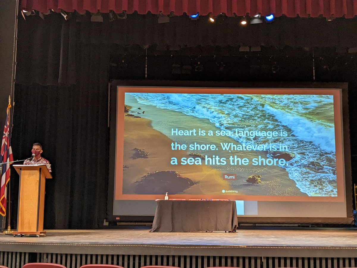 eyylam2's tweet photo. Congrats to the CO 22 Seal of Biliteracy on-track candidates at Farrington High School! Mahalo to the school and complex area for their continued support for multilingualism. Great ceremony, and wonderful seeing families celebrating together 🎉 @HIDOE808 @HIDOEOCID @salesnrmn https://t.co/daBm05VEob
