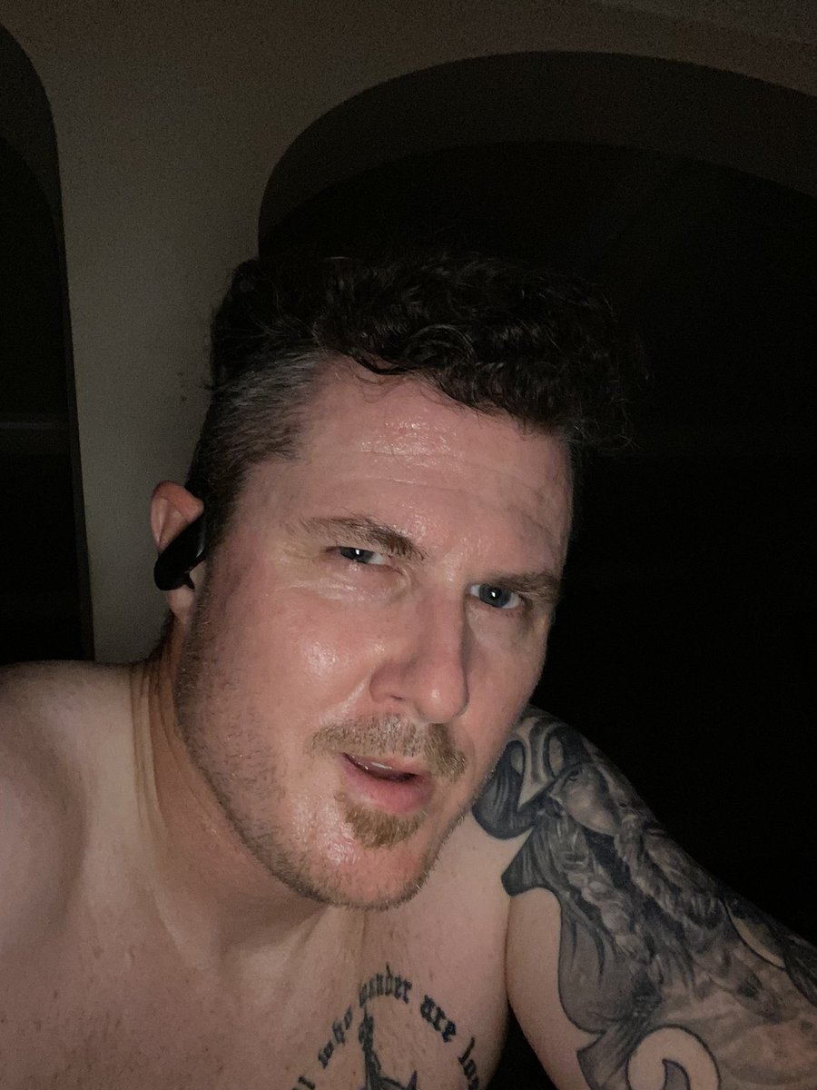 Joe Williams tweet media