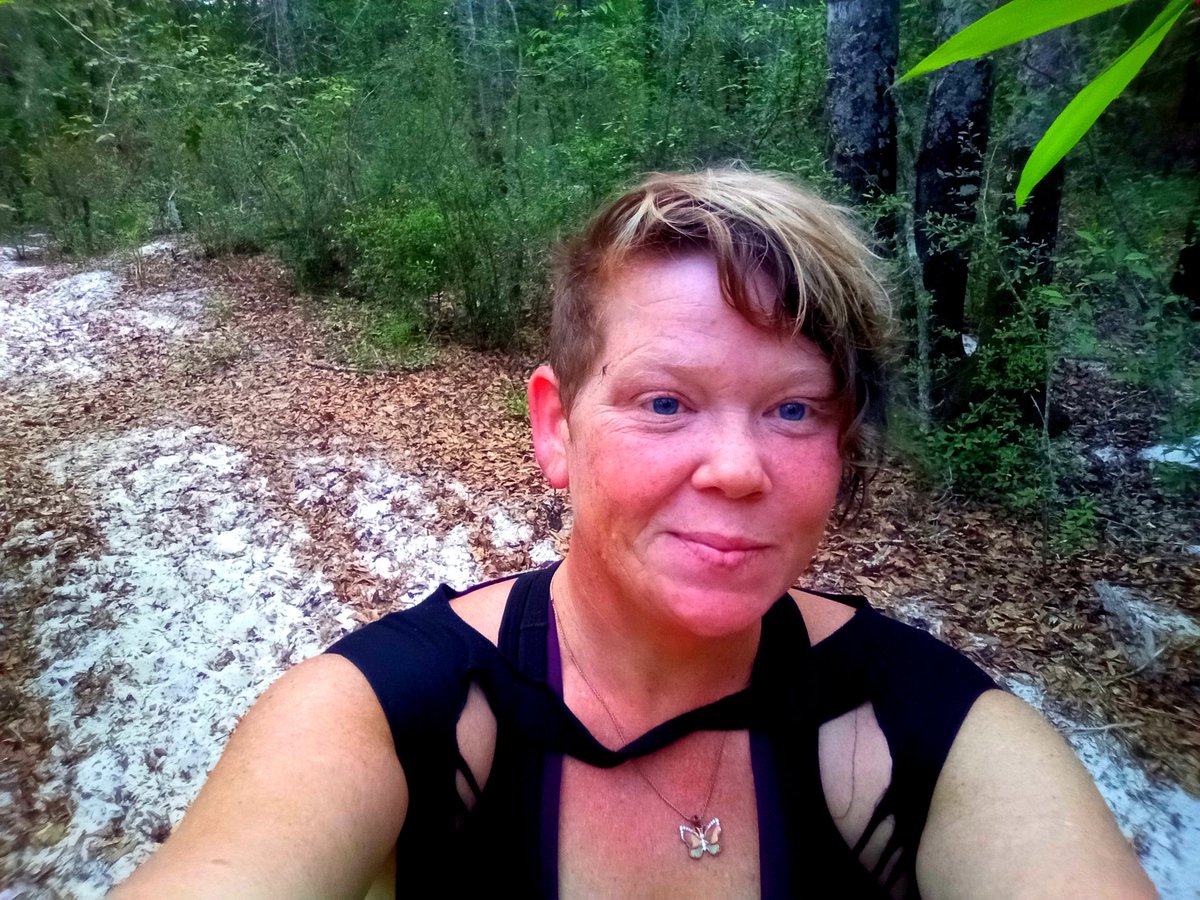 Triniabell1's tweet photo. So funny story earlier. I'm hiking along, alone, in the dark dank forest and saw a ghost lady. Blasted tree almost made me hurt myself. #scary #hiking #ghostfigure #forest #ourtravelsacrossamerica #photography https://t.co/XMRcx5dbz8