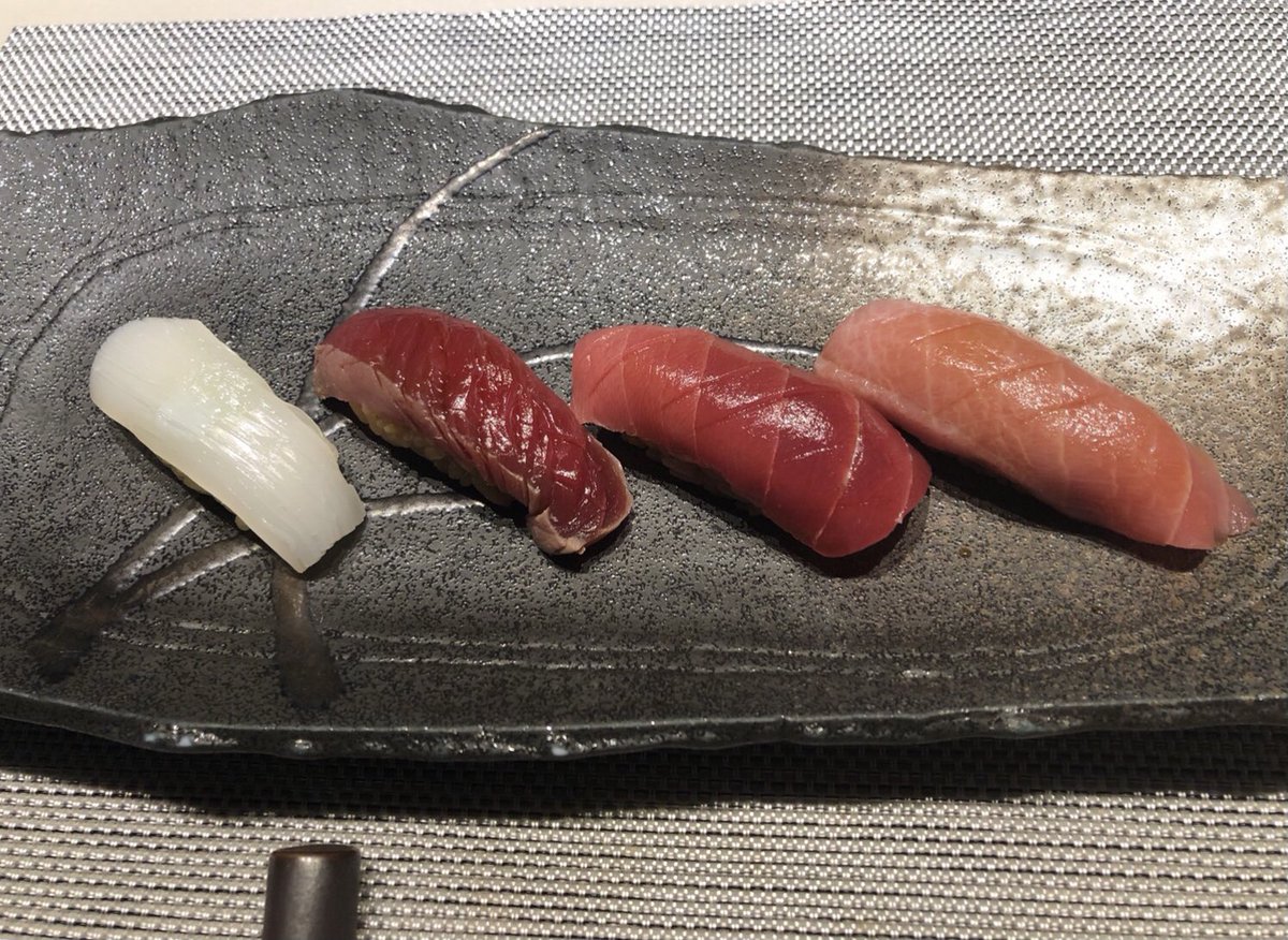 oshonn's tweet photo. 今日は贅沢にお鮨🍣
お鮨って美味いよね🤤 https://t.co/VWYnI5oxAw