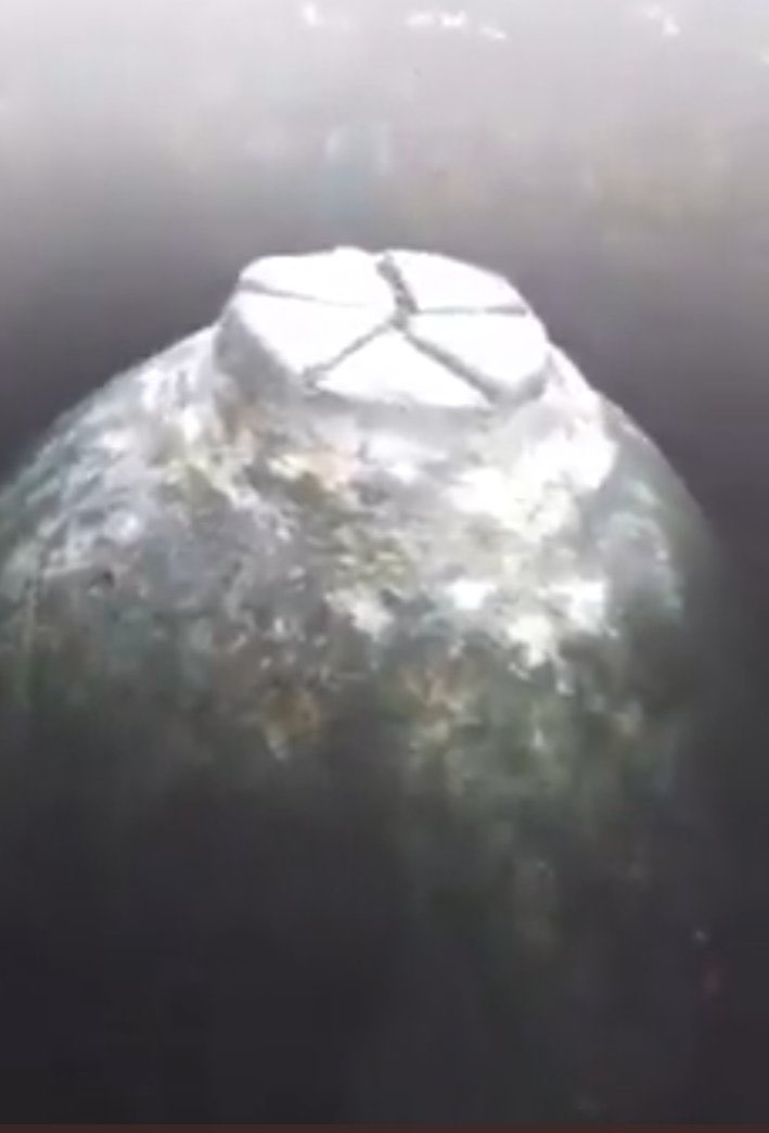 Prabhak15745871's tweet photo. First picture of shivling which was kept 350 years hidden from us.
Finally we won.
#Shivling #GyanvapiMosque #Gyanvapi #BJP #NarendraModi https://t.co/BKX1CkN6Ho