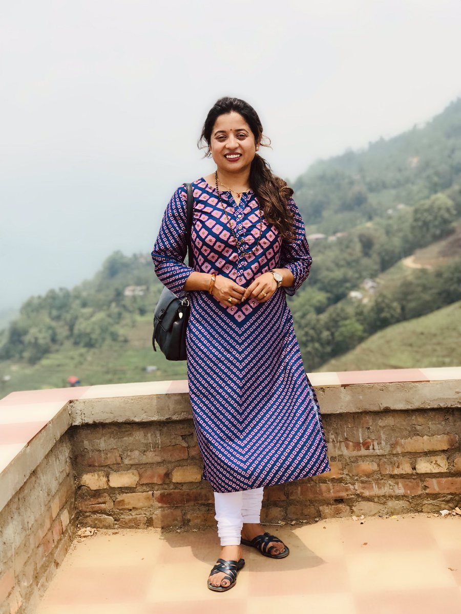Khusbu60008936's tweet photo. हामी यता ईलाम तिर घुम्दै  साथीचै फोटो खिच्दिने मान्छे  | https://t.co/kVMCixv4nt