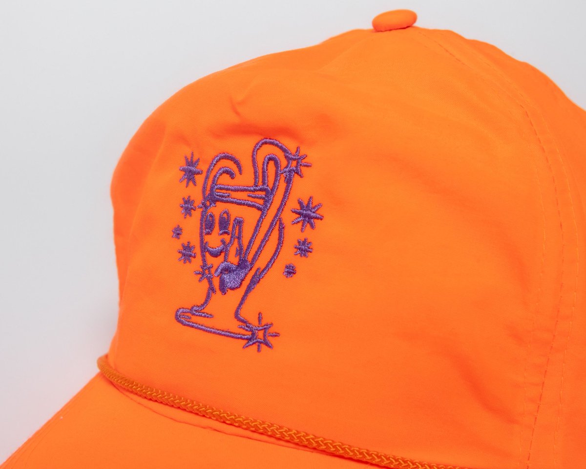 hologramrichie's tweet photo. Dropped some hats with the bros!
@gossamrLA @raygoss @Mikebeast @TonyGza @i_amkhris check them out at https://t.co/1QENajemgK https://t.co/yHGN3qOmw3