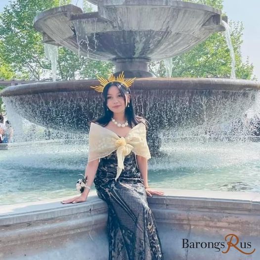 barongsrus's tweet photo. So beautiful! I wore this for prom and it was so pretty, yet subtle in displaying my Filipino heritage. - Viel
https://t.co/OKLPLA5D9V
#pinoymade #pinoyincanada #pinoyinusa #barongsrus #barongtagalog #filipinoculture #kimona #proudpinay https://t.co/y6YUOMm5rp
