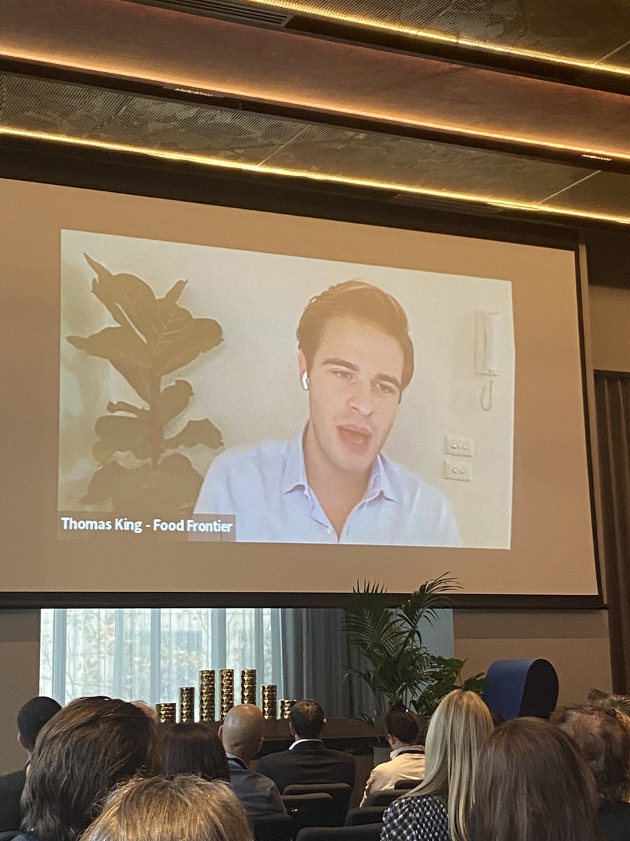 Glad to see Thomas’s fiddle leaf fig is still thriving well 🤣 #AltProteins22