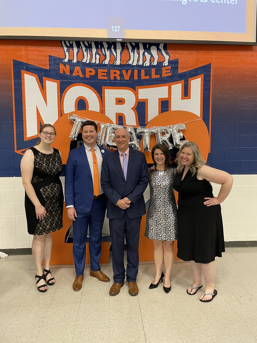 MrParryNNHS's tweet photo. Another wonderful year of @NorthTheatre in the books! Now it’s on to ‘22-‘23, this time without Mr. Simon. We’ll miss you, Andy! https://t.co/6NCagw8Cxu