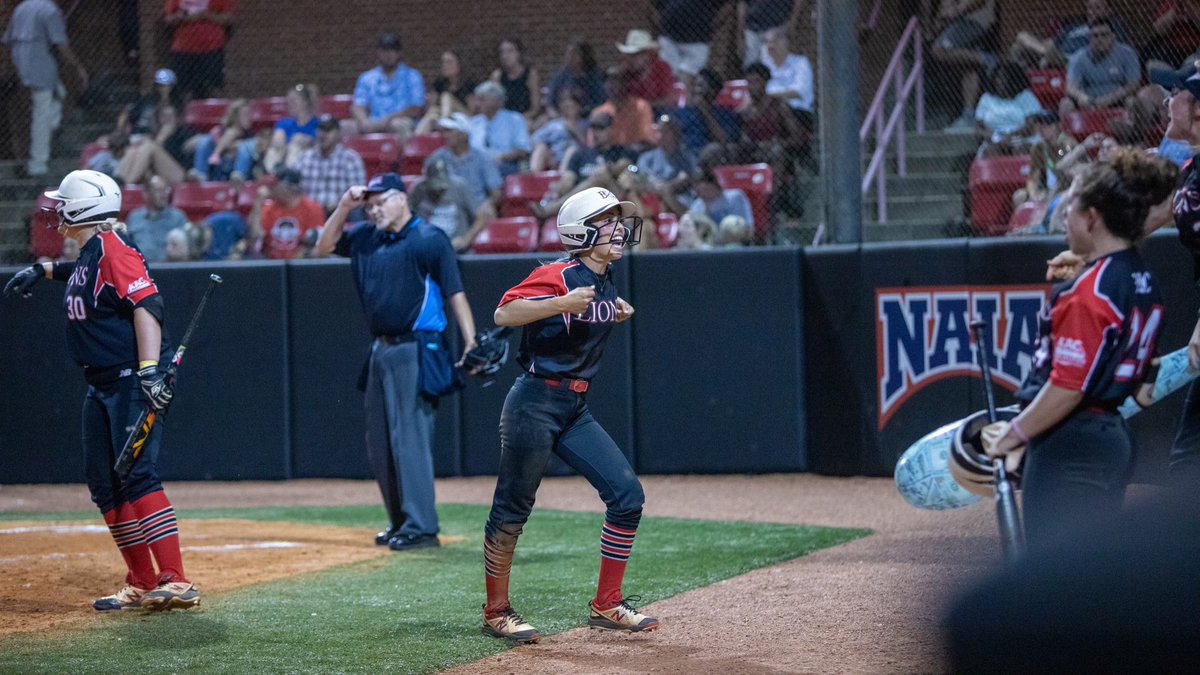 BryanAthletics's tweet photo. 🚨 UPSET COMPLETE 🚨

@BCLionsSoftball downed No. 1 seed William Carey in 10 innings to advance in the winners bracket of the NAIA National Championship Opening Round! 🦁🥎

📰👉 https://t.co/3dr1L6T88C 📲

#Contend | #BattleForTheRedBanner https://t.co/7LaNiukm94