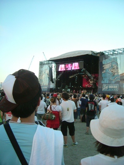 뒹구는돌 tweet media