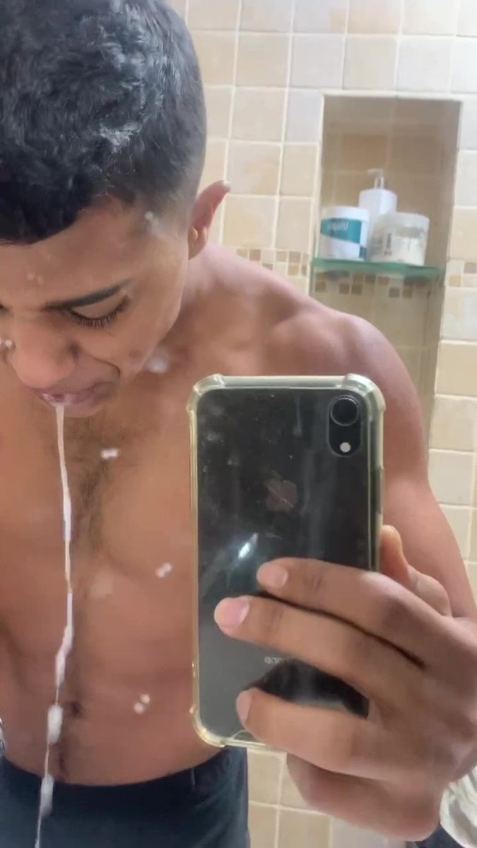 findomfarin's tweet photo. You are starving for my tooth foam?

Watch here: 
https://t.co/apdC2t7Azl

#serve #alpha #master #cashmaster #sir #findom #verification #maledom #footmaster #ffunderwear #ffgear https://t.co/UP4ubKzRtc