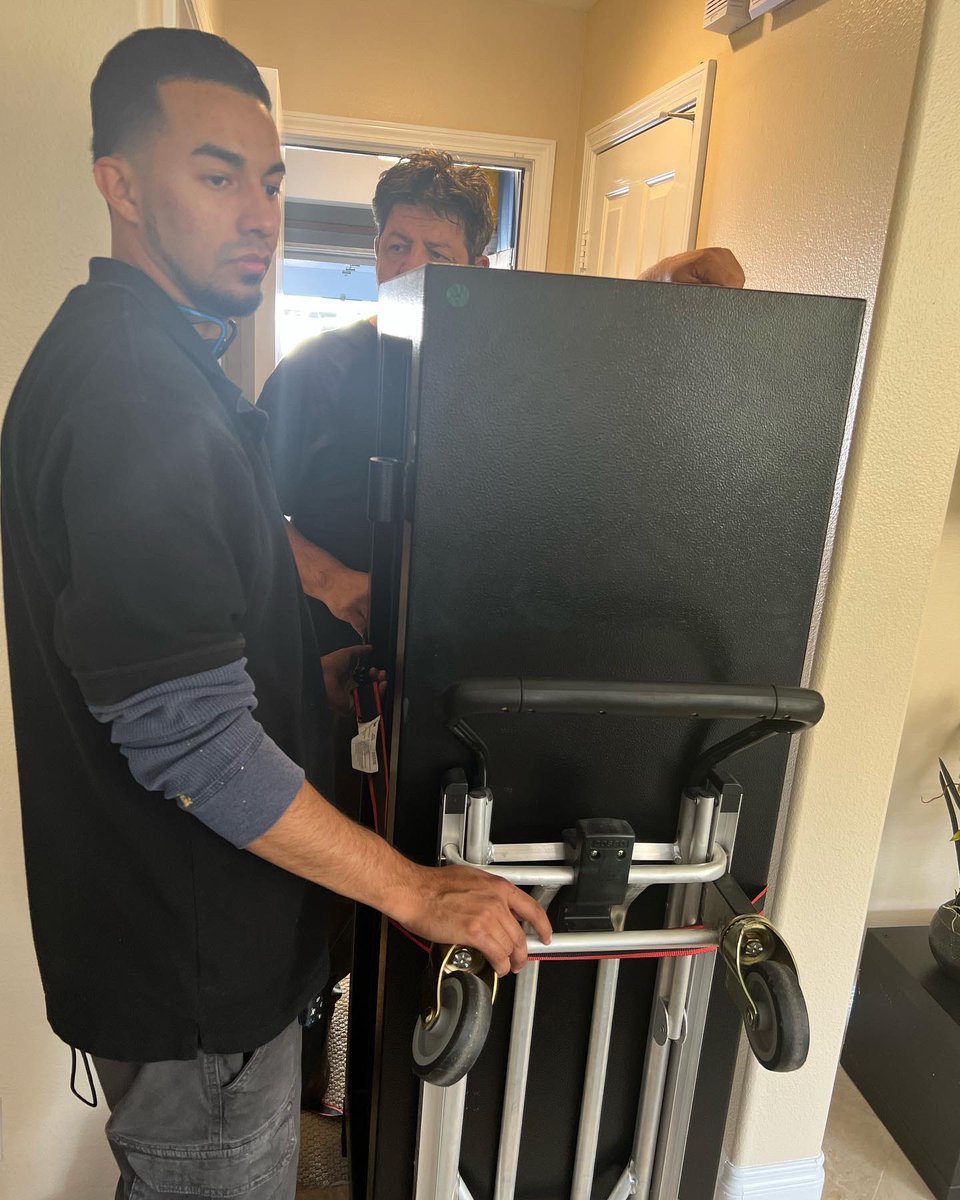 CoastalLocksmit's tweet photo. #amsec gun safe sale and installation

949-900-9015✅ 

#coastallocksmith #locallocksmith #safelocksmith #mobilelocksmith #locksmith #locksmithnearme #localbusiness #orangecounty #socal #irvine #lakeforest #tustin #newportbeach #newportcoast #lagunabeach #lagunahills #orangeca https://t.co/nxEwCBYlF7
