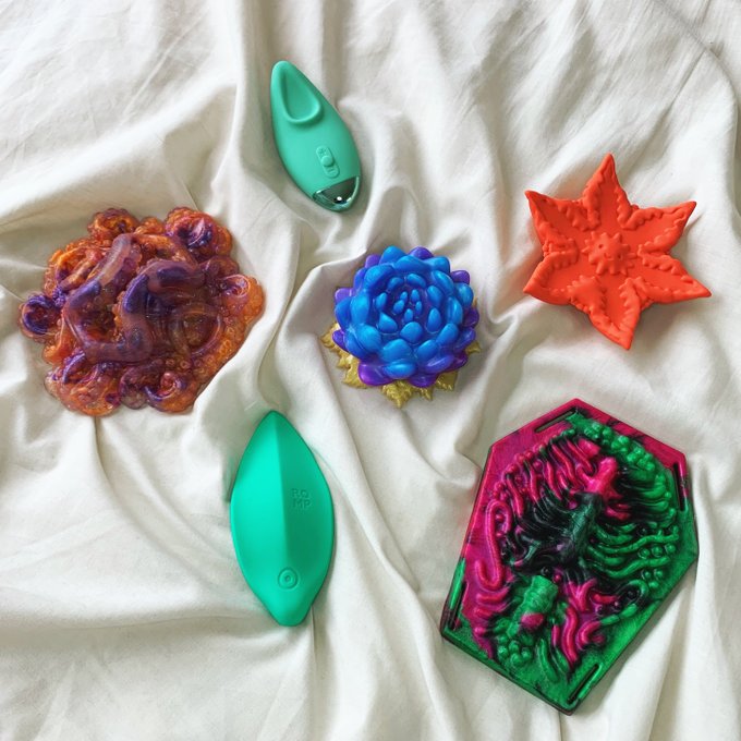 Grace - It's been a long time coming, but this week I'm finally putting together my grinder round-up! 👏 So stay tuned for my thoughts on the @DarquePath Grind and Maera, @FauxPhallus Dahlia, @CuteLittleFkers Starsi, @jimmyjane Form 3 Pro & @romptoys Wave this weekend 💖 https://t.co/cWhUqHSerm