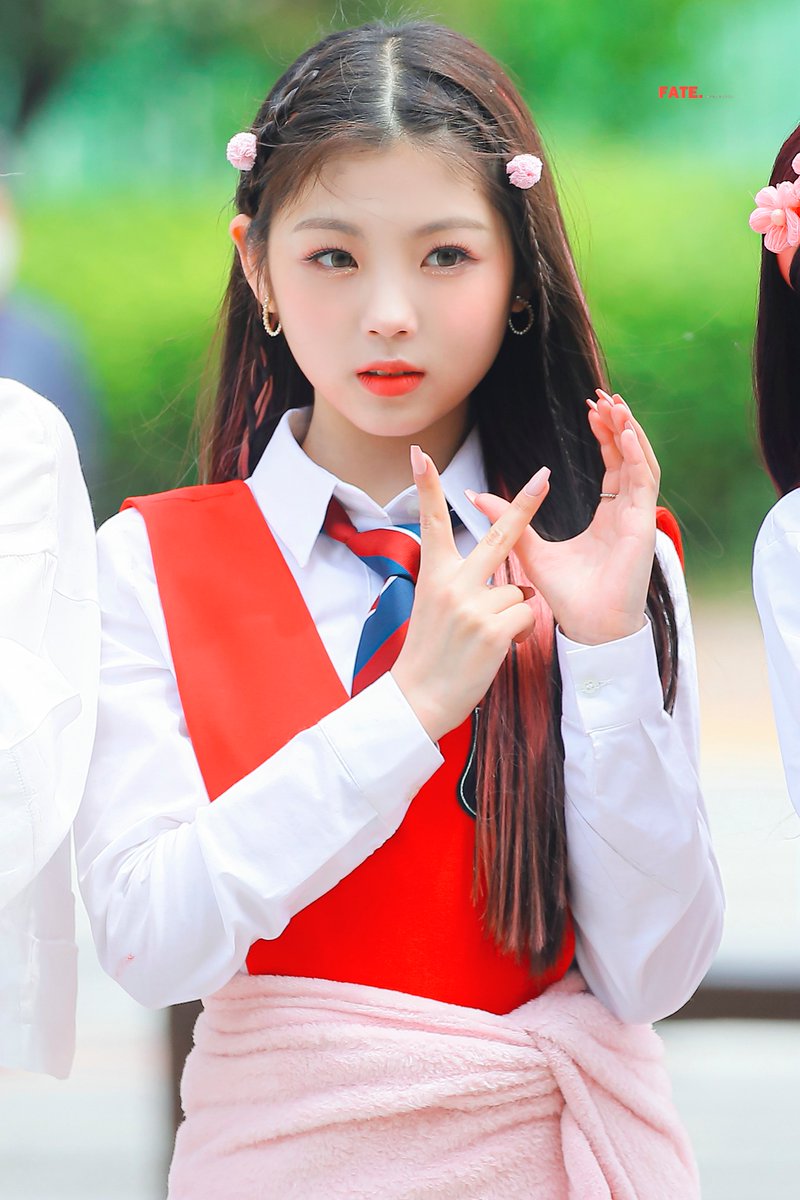 [HD] 220514 음악중심 미팬 (2)

#김리원 #KIMRIWON 
#CLASSy #클라씨
#CLASSISOVER #SHUTDOWN