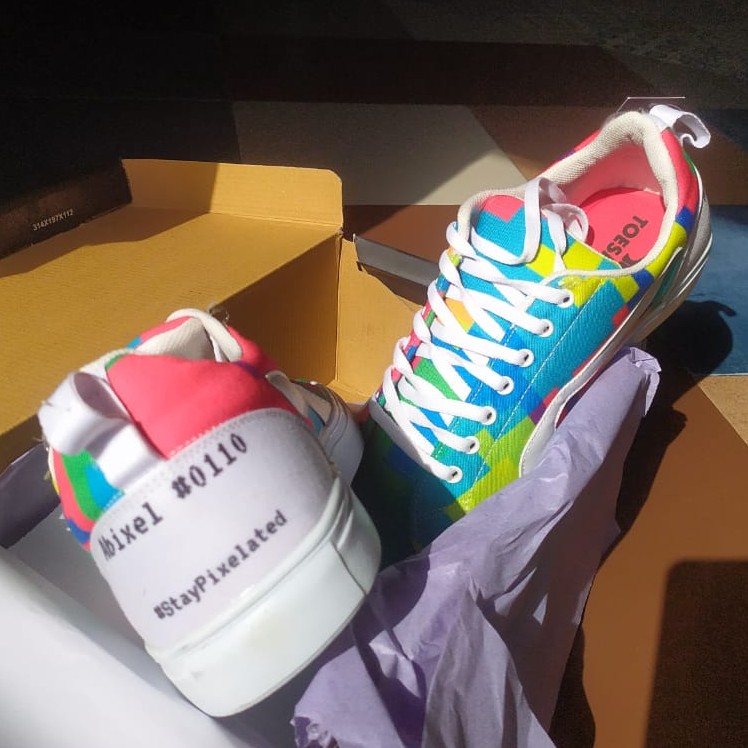 GM 🌻

#SquadAbixel the Samples of Sneakers as utilities are here.Only for Hodlers !

Abixel a Generative Collection of Abstract Pixels programmed to Tinker Human mind available on <a href="/WazirXNFT/">WazirX NFT Marketplace</a>

258 Minted Already !!
0.016 $Bnb

Get your #Abixel 👇🏽
nft.wazirx.org/collection/Abi…