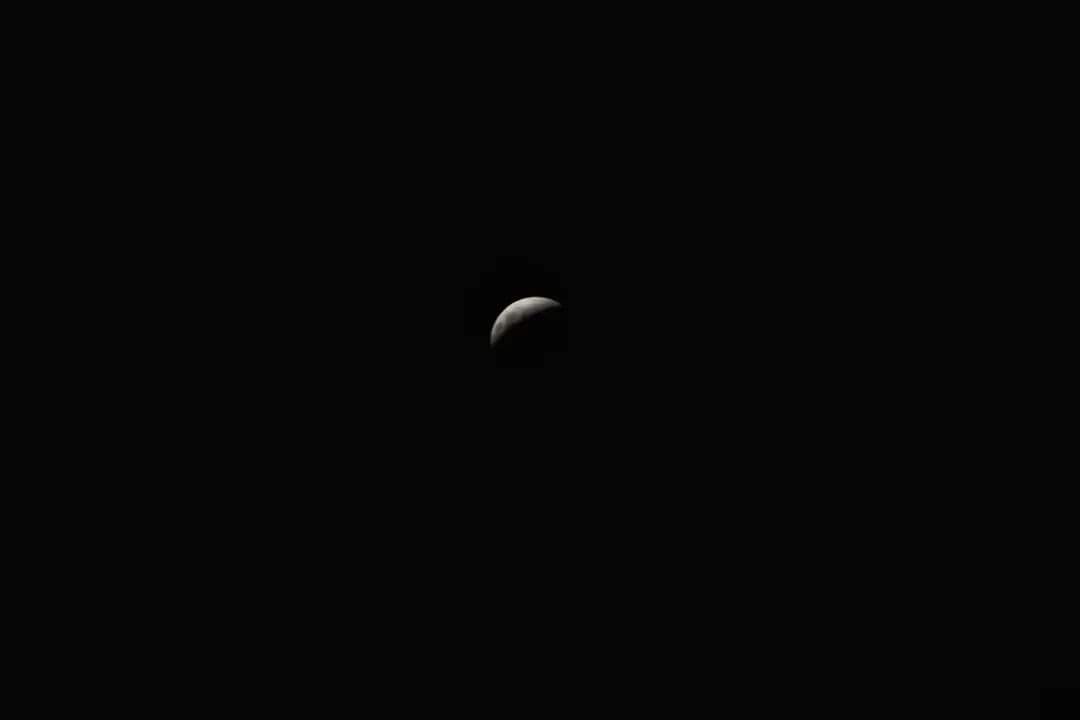 clauok10's tweet photo. Eclipse de Luna llena en escorpio 📸 🌑🌎☀️

#Eclipe https://t.co/QPnTXXfehI