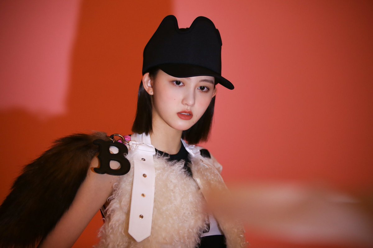 IVEstarship's tweet photo. 📸 
IVE GAEUL REI LIZ X W KOREA
5월호 화보 BEHIND 💗

#IVE #아이브
#GAEUL #가을
#REI #레이
#LIZ #리즈 https://t.co/BRYo1KRUxY