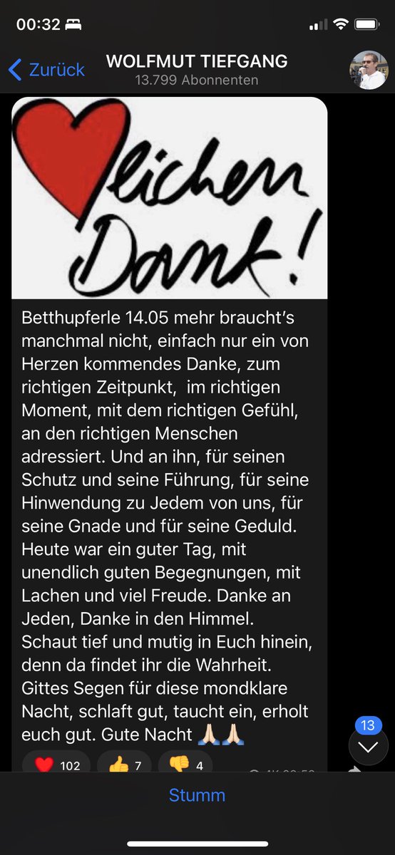 _welpenmetzger's tweet photo. Warum nur nehme ich #Hetzer #Greulich seine angebliche „Gläubigkeit“, die er wie sein großes Vorbild #Schiffmann als billige #Monstranz vor sich herträgt, so gar nicht ab? Auch „#Wallfahrer“ #Ehrlich glaubt ja, mit bigottem Geheuchel Punkten zu können. #Scheinheilige
🥳😂 https://t.co/ZrAbyouJF8