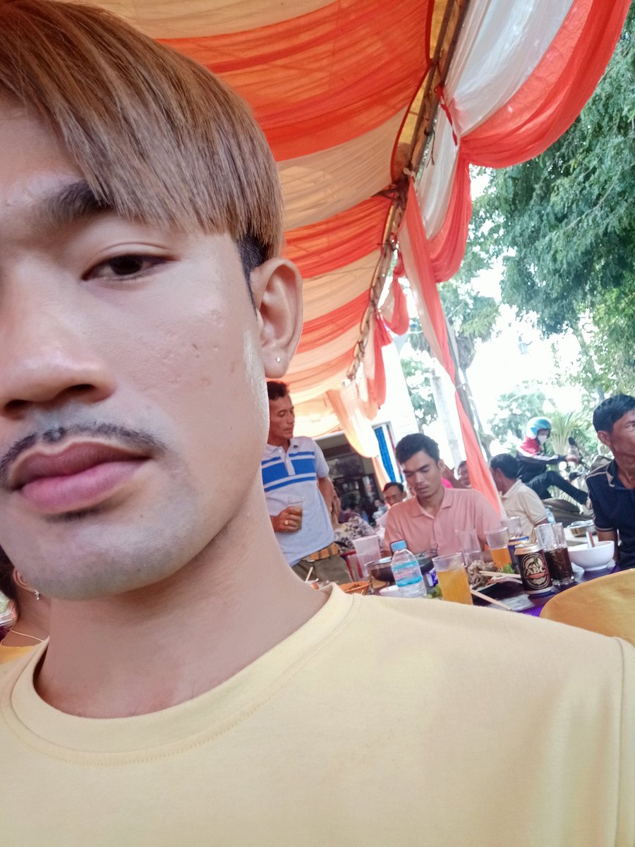 ស្អប់ស្នេហាវ័យក្មេង .........សូម្បីពាក្យដែលខ្លួននិយាយក៏មិនមានទំនូលខុសត្រូវ