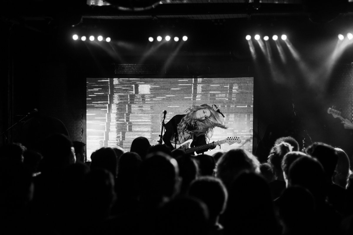 Gigwise's tweet photo. Providing tough topics, fierce grunge, breezy shoe gaze and more - @softcultband took over @CamdenAssembly last week

Read the review and see the photos here - https://t.co/nYmvc0DgCt https://t.co/MkCtMwEKEm