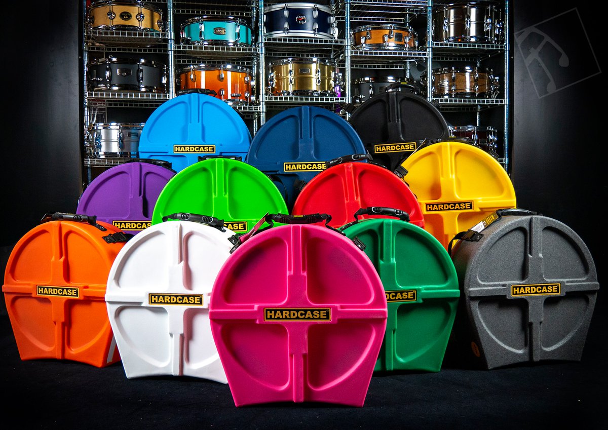 Un mundo de tonalidades a tu disposición. Lleva tus platos de batería 🥁 de un lado a otro con estilo, con tu color favorito y con la mejor protección @hardcase_drums son los grandes especialistas en estuches para batería y percusión