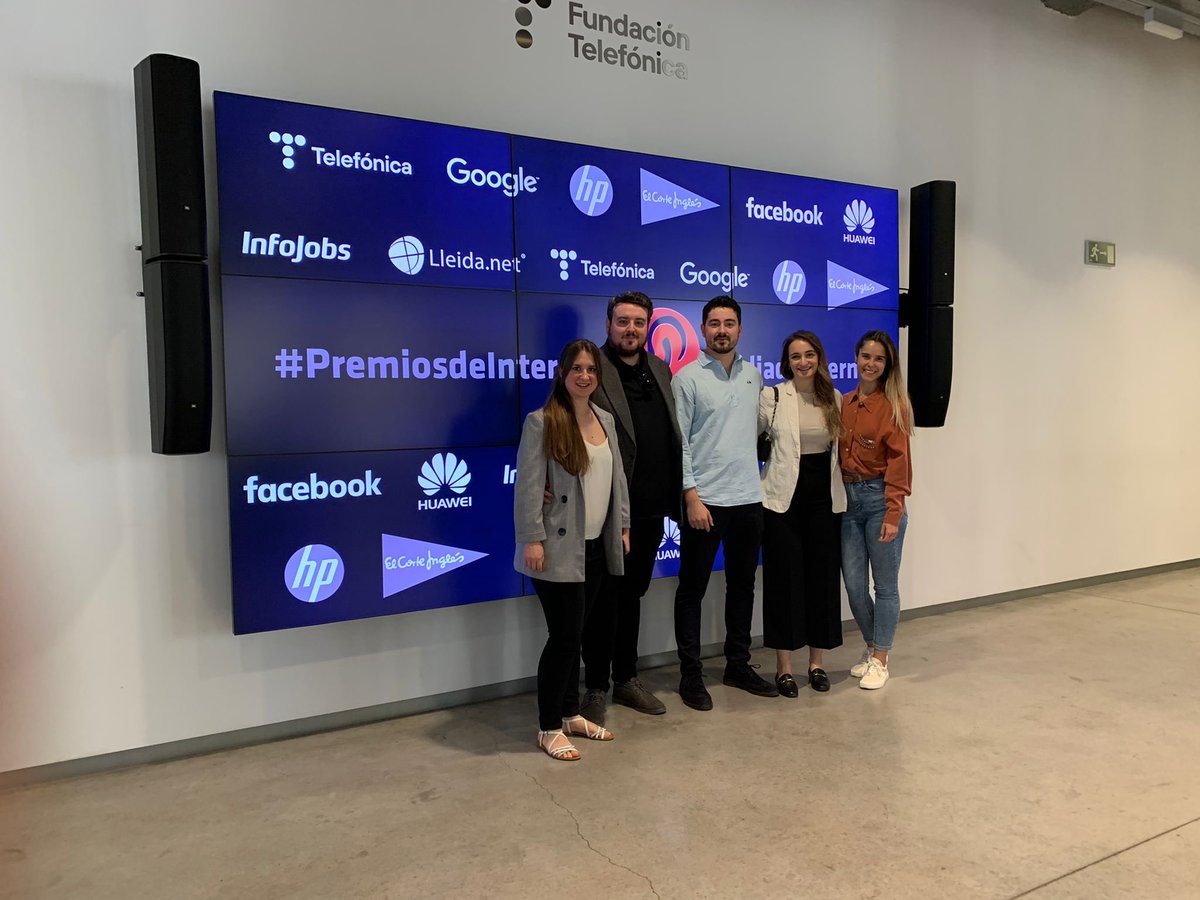 Hoy Medea Mind acude a la gala de #PREMIOSDEINTERNET como finalistas seleccionados en la modalidad de Emprendimiento e Investigación, subcategoría de Salud #DIADEINTERNET