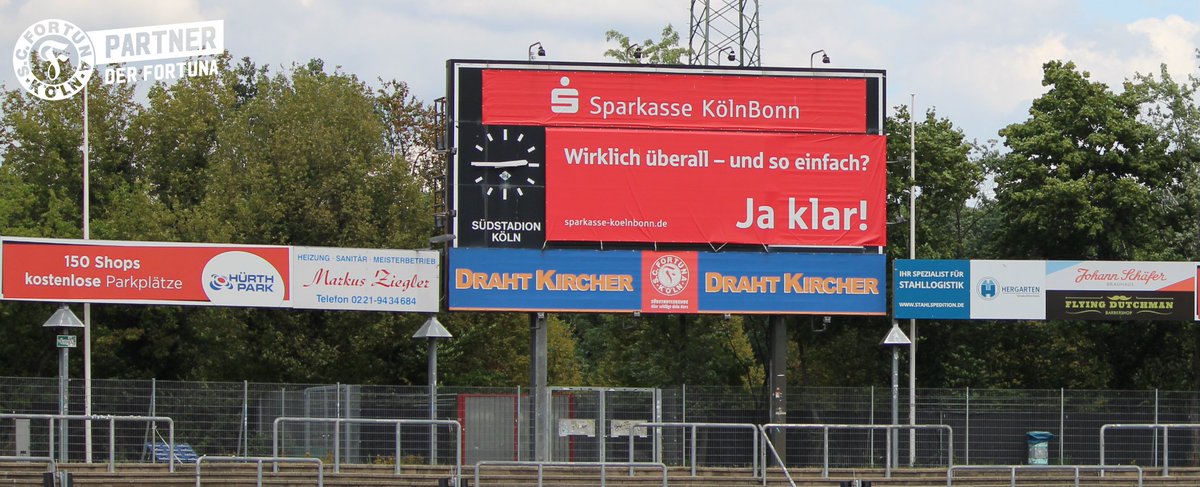 Die Sparkasse KölnBonn hat ihr Engagement bei Fortuna Köln für zwei weitere Jahre verlängert. Die Sparkasse freut sich sehr, die Fortuna bereits seit dem Jahr 2011 zu unterstützen! 🤝
Hier geht´s zum Artikel auf unserer  Homepage 👇
fortuna-koeln.de/aktuelles/news…