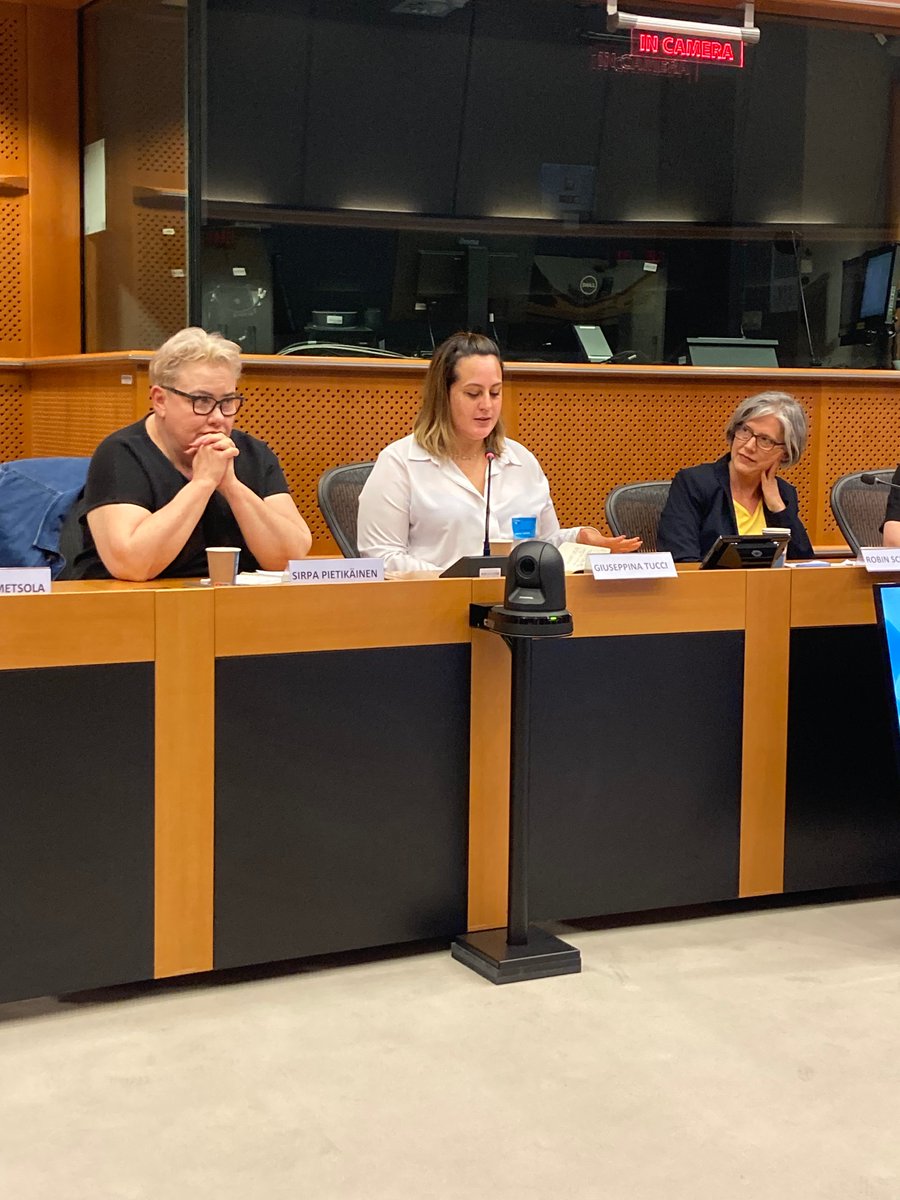 NetworkSIRIUS's tweet photo. "Why don't we start with kids from kindergarten to see how they want to learn and how to shape their education" @giuseppinatucci President of @lllplatform wrapping up the panel from the #LLLInterestGroup https://t.co/bQ55pJksV5