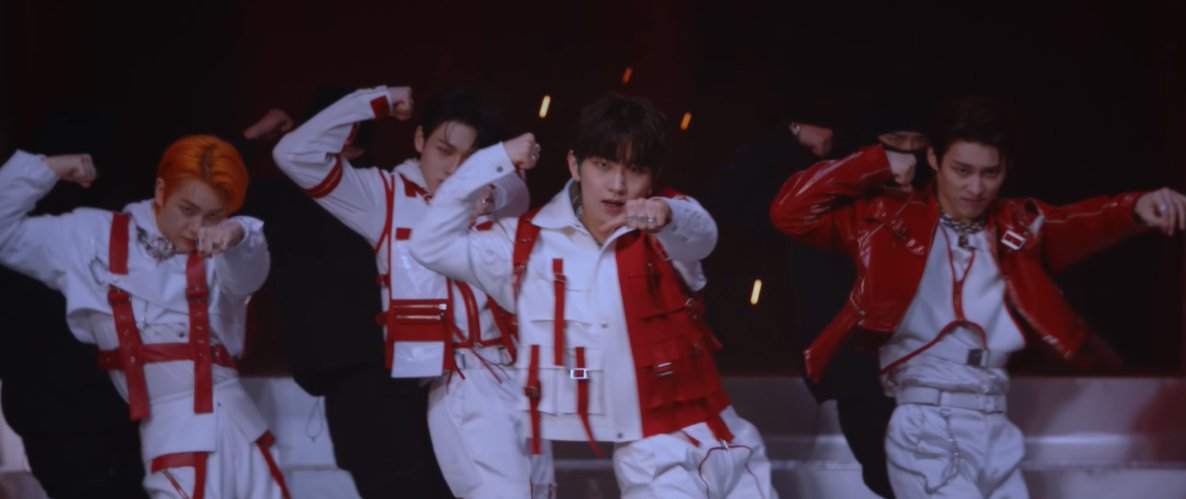 TNXSPAIN's tweet photo. ¡Ya ha salido 비켜 (MOVE) de TNX! No os olvidéis de apoyarlos mucho❣️

[https://t.co/DZxXZW8lmI]

#티엔엑스 #TNX 
#TNX_비켜_OUT_NOW https://t.co/UdtMbK1ksi