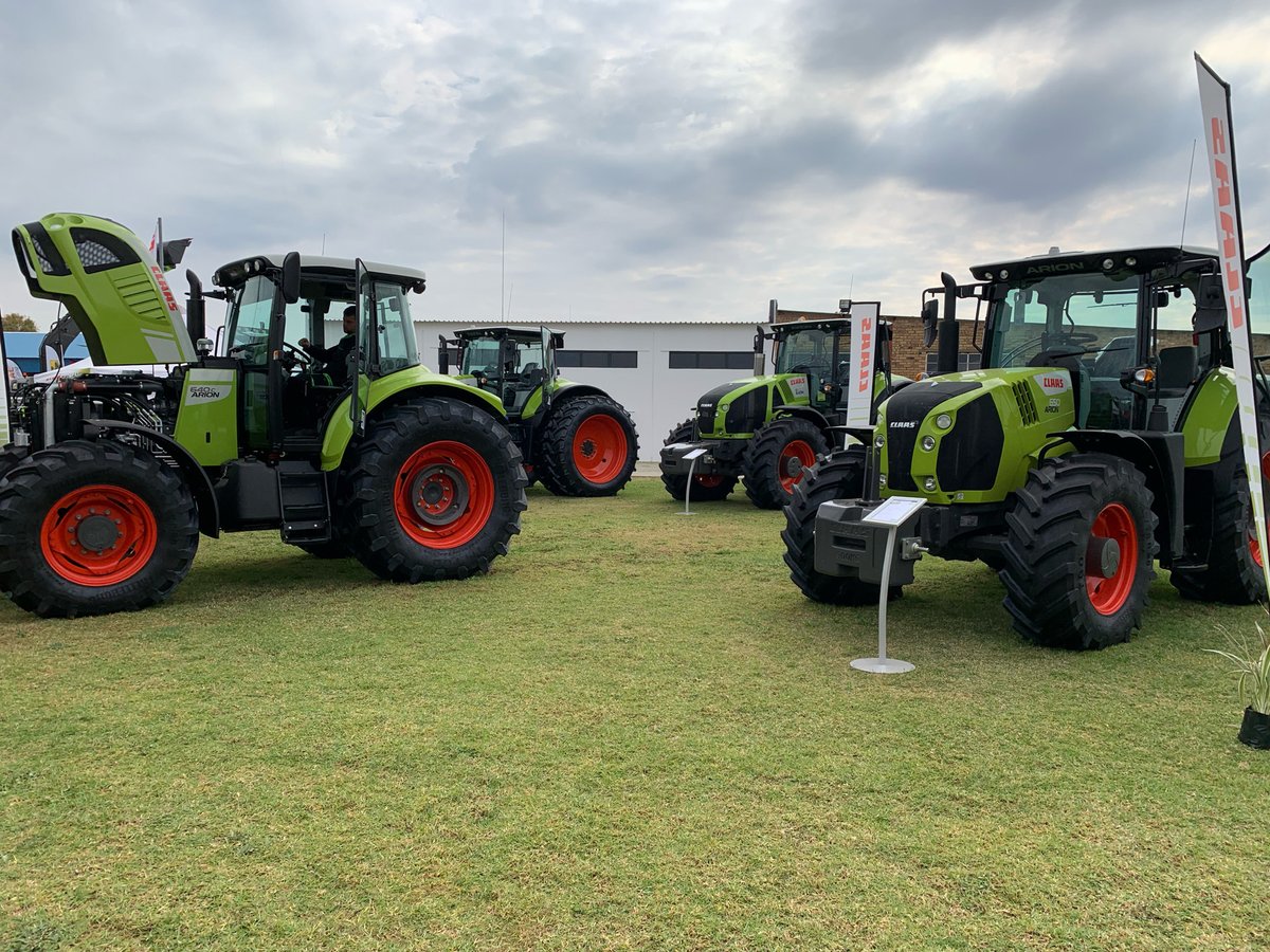 HerculeDu's tweet photo. #trelleborg @claas https://t.co/staAzGBb2f