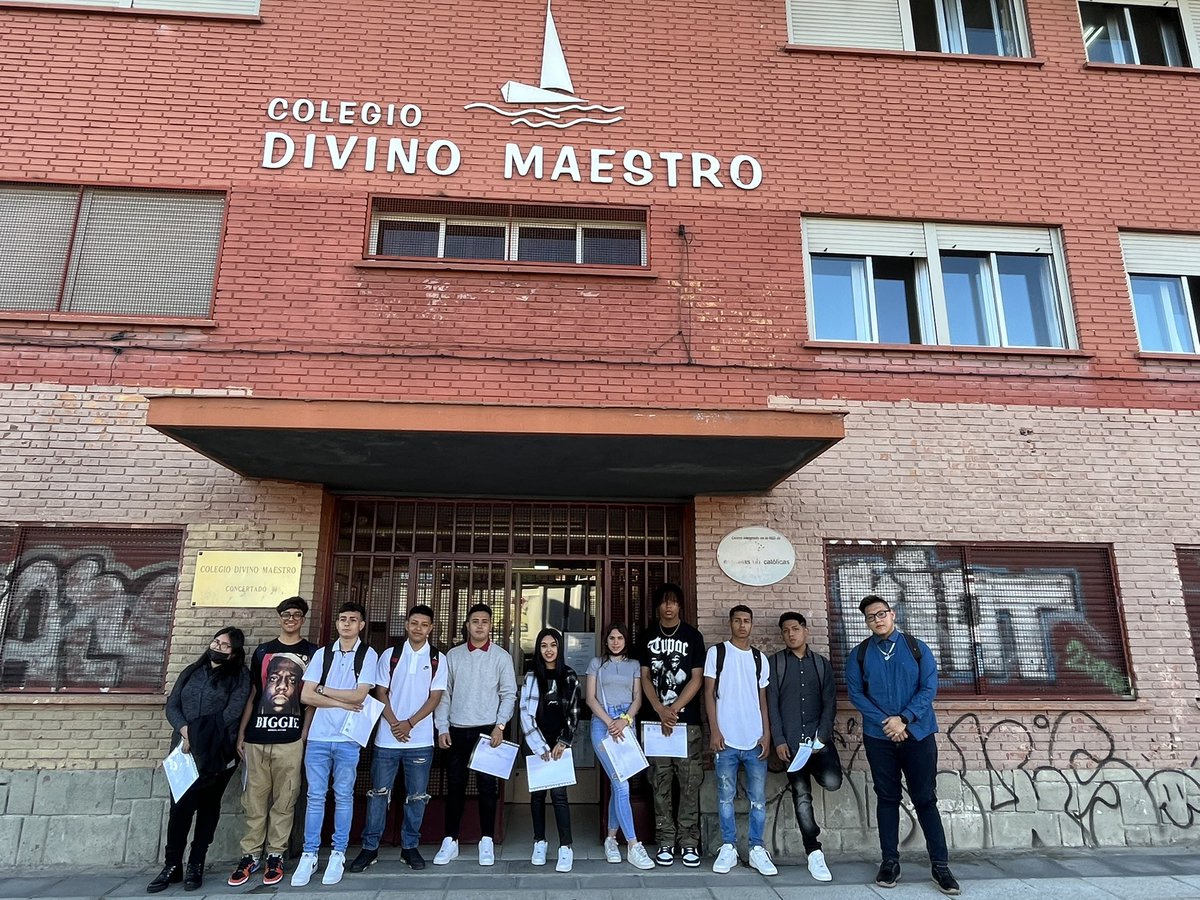 divinomaestroma's tweet photo. Los alumnos de FPB comienzan las prácticas en empresas. Un último esfuerzo. ¡Seguro que lo haréis genial! 
#DivinoMaestroMadrid #Empresas #FormaciónProfesional https://t.co/5SDKyO1ort