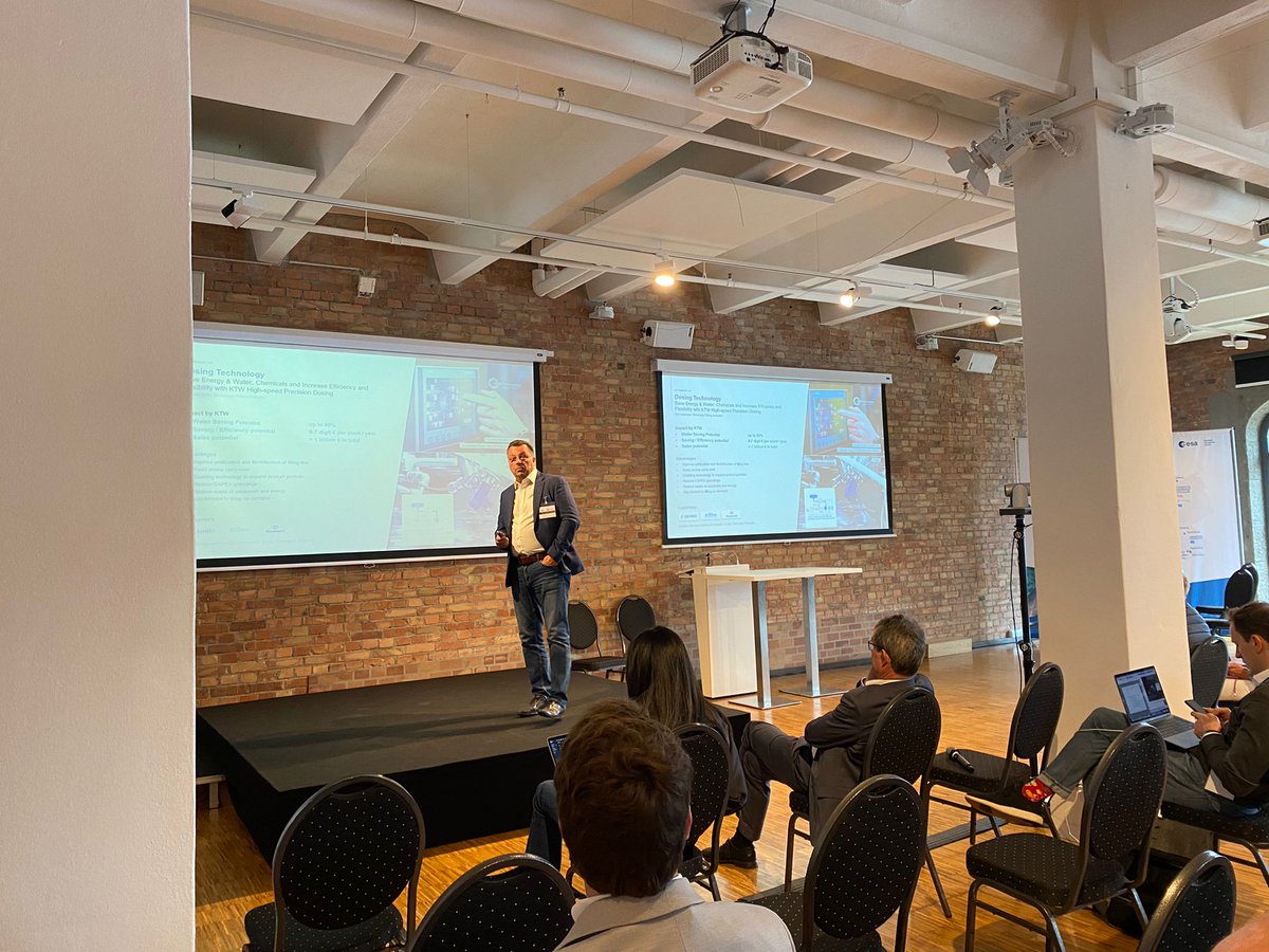ESABICBavaria's tweet photo. To conclude the first set of Series A pitches at the #ESAInvestorForum are:

Wolfgang Teichmann - @ktw_systems 
Lars Holger Engelhard - @FutureBoats 
@SvenPrzy - @LiveEO_space 

#ESABICBavaria #startupmeetinvestors #ESAnetwork https://t.co/ysJhIRQduH