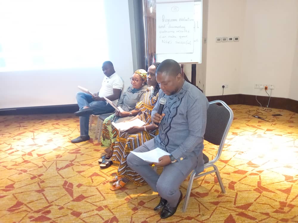 CHHELD_HC's tweet photo. Group presentation on the impact of monitoring and Evaluation to the overall success of an organization
#CHHELD is represented by its Executive Director, @dharrysaint
#ACTCSOReflect #ACTPlateauRiversReflect
#CivicAction #SustainableCommunities #HarmonyCentre https://t.co/0PUfs30sgm