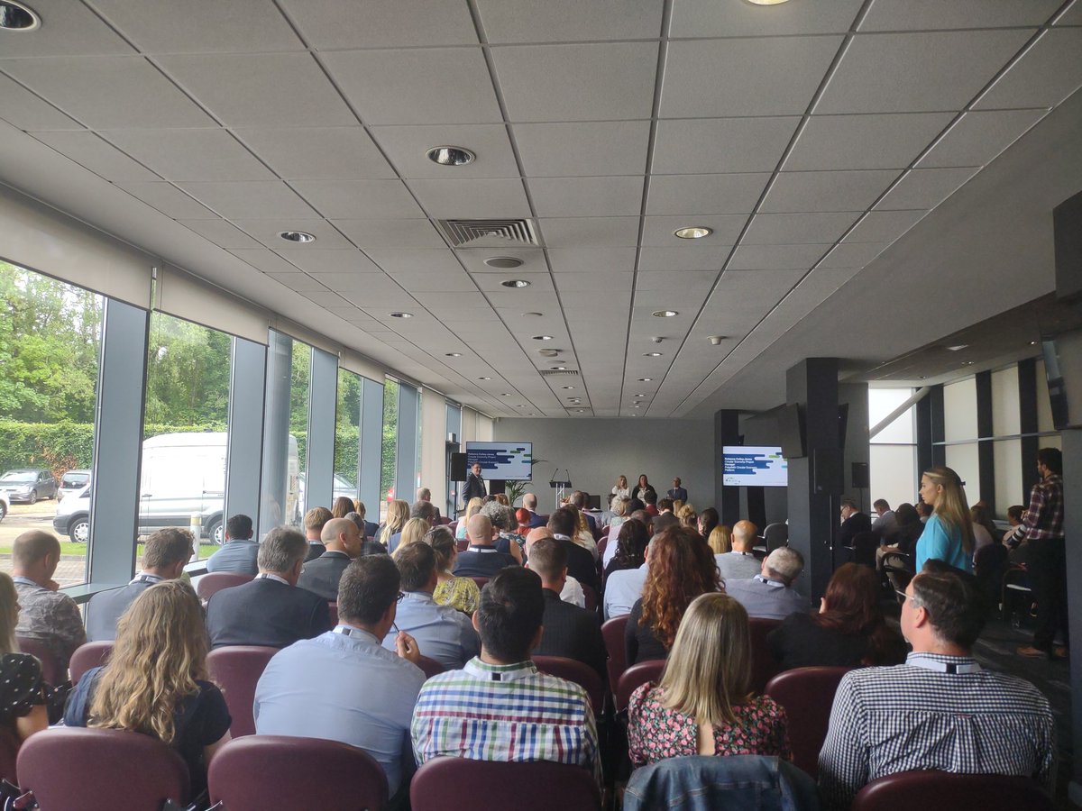 RecyclerLee's tweet photo. Q&A Panel in full swing at #CIWMResource22 and the questions and discussion are flowing, a sign of great content from the presenters and engagement from @CIWMCymru members. https://t.co/yOS7Qn5QDo