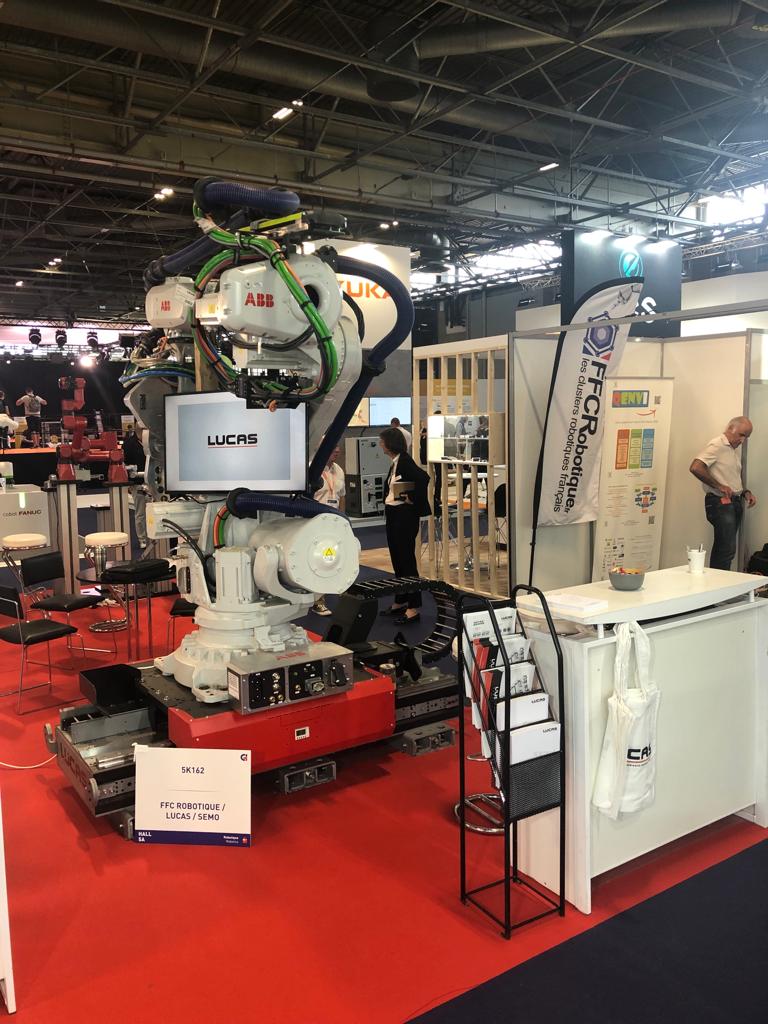 LUCAS (@lucasrobotic) on Twitter photo Le coup d'envoi est lancé au #GiParis22 ! On se retrouve sur le village du métal 📍stand 6J135 et sur l'espace collectif de la <a href="/FFCRobotique/">FFCRobotique</a>📍stand 5K162.
Nous serons également sur l'espace #GIAvenir stand 6F155 pour des #job datings !
#Industrie #Industriedufutur #automatisation Le coup d'envoi est lancé au #GiParis22 ! On se retrouve sur le village du métal 📍stand 6J135 et sur l'espace collectif de la <a href="/FFCRobotique/">FFCRobotique</a>📍stand 5K162.
Nous serons également sur l'espace #GIAvenir stand 6F155 pour des #job datings !
#Industrie #Industriedufutur #automatisation