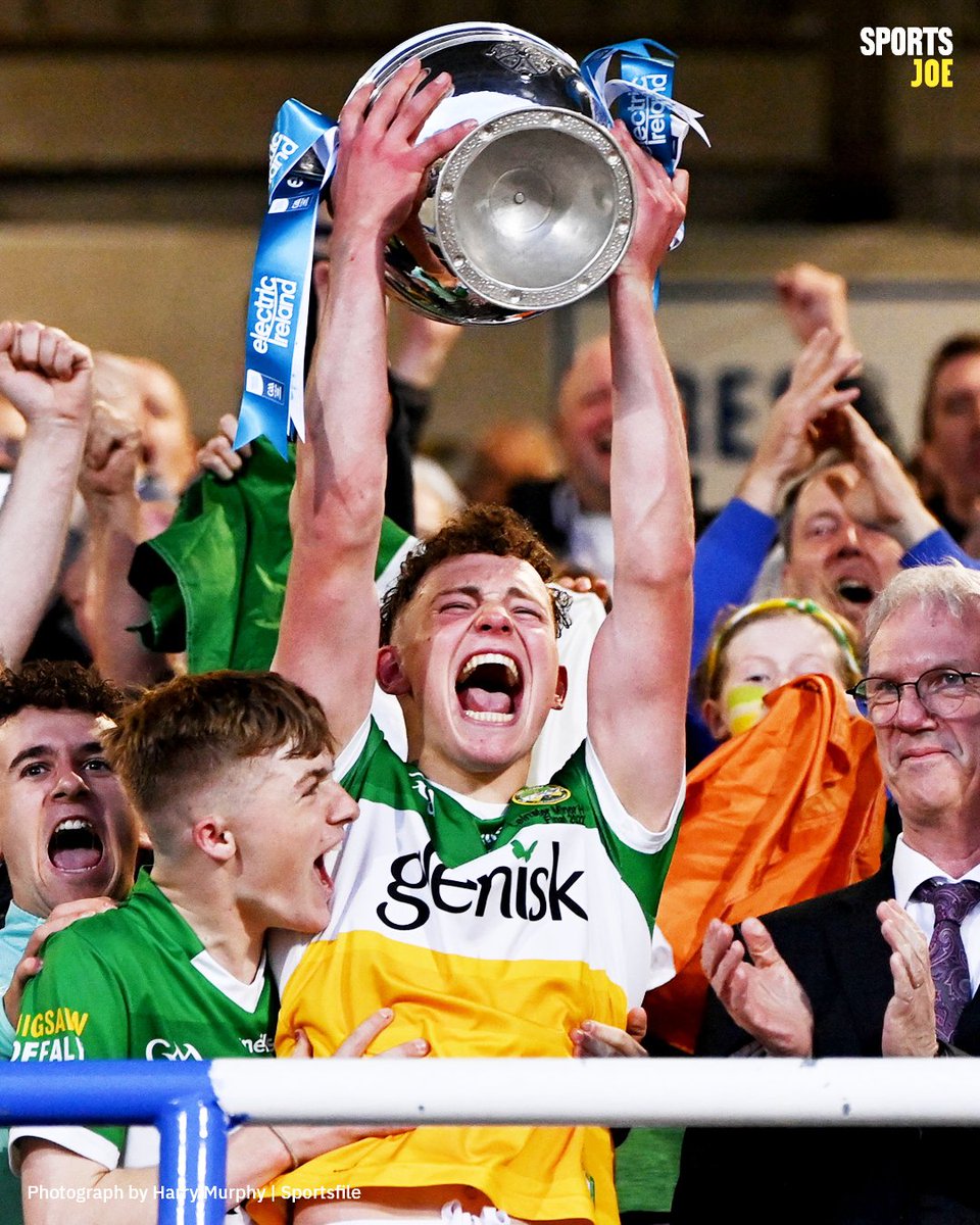 GAA__JOE's tweet photo. Before last night Offaly hadn't won a Leinster hurling title in any grade since 2000.

And as he lifted the cup, Dan Ravenhill's face showed just how much it meant to them win last night. https://t.co/DaXe81dFuR