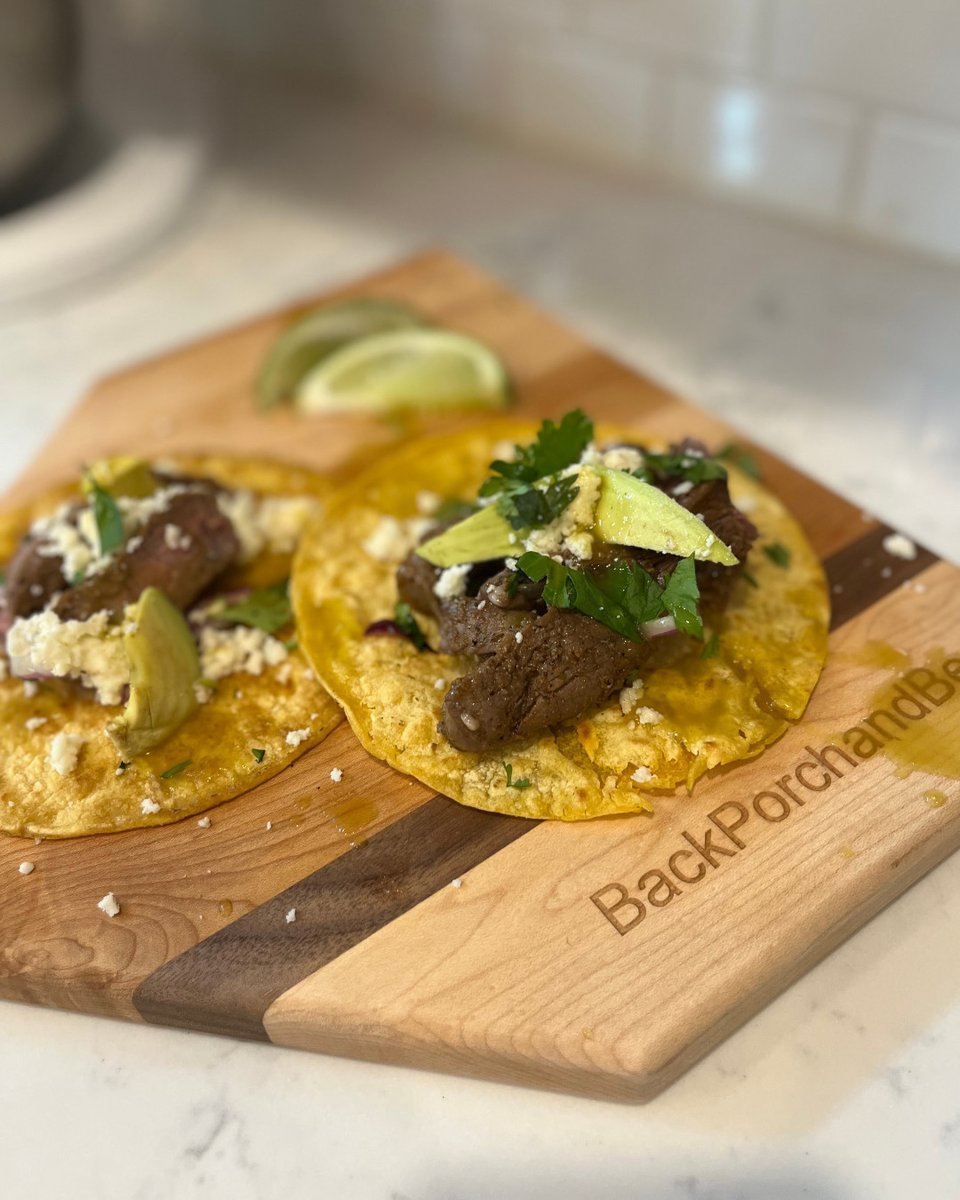 It's #TacoTuesday 🌮🌮🌮

Check out how @backporchandbeer used our ribeye to whip up some amazing tacos. 

ORDER NOW for delivery by Friday: boydfarmsfresh.com/products/ribey…