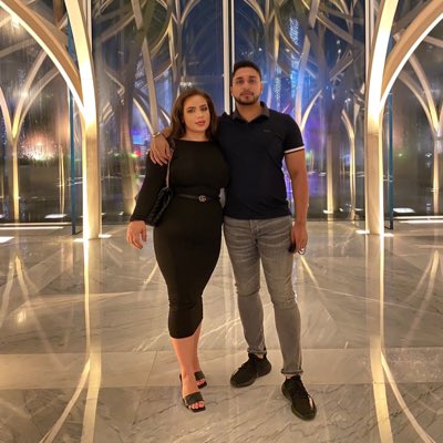 #NewProfilePic #irl find us some nfts to match!