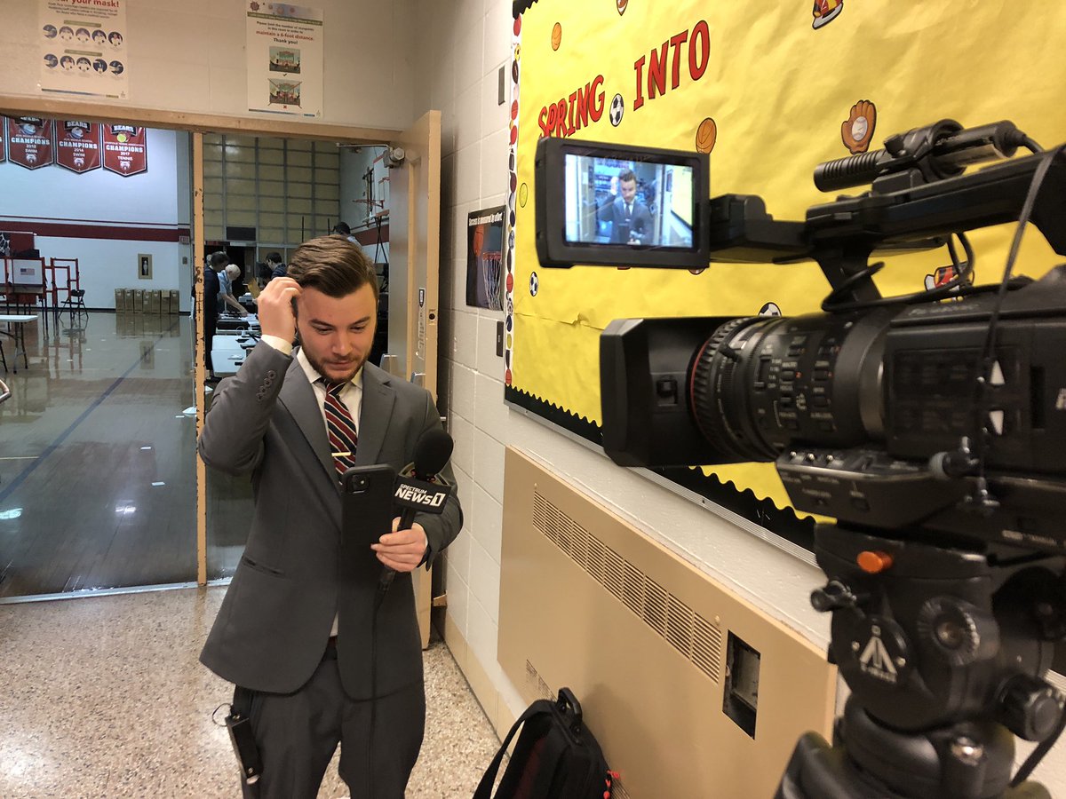 eileenstreet's tweet photo. .@MasonBrighton making sure he’s ready for his 5, 6, 7, and 8 a.m. live shots about primary elections in Kentucky on @SpectrumNews1KY. Only the best for #Decision2022! 🗳 🇺🇸 #PrimaryElection #Elections2022 #PrimaryElections #PrimaryTuesday #Election2022 #ElectionDay https://t.co/Ocoo1Oyzbd